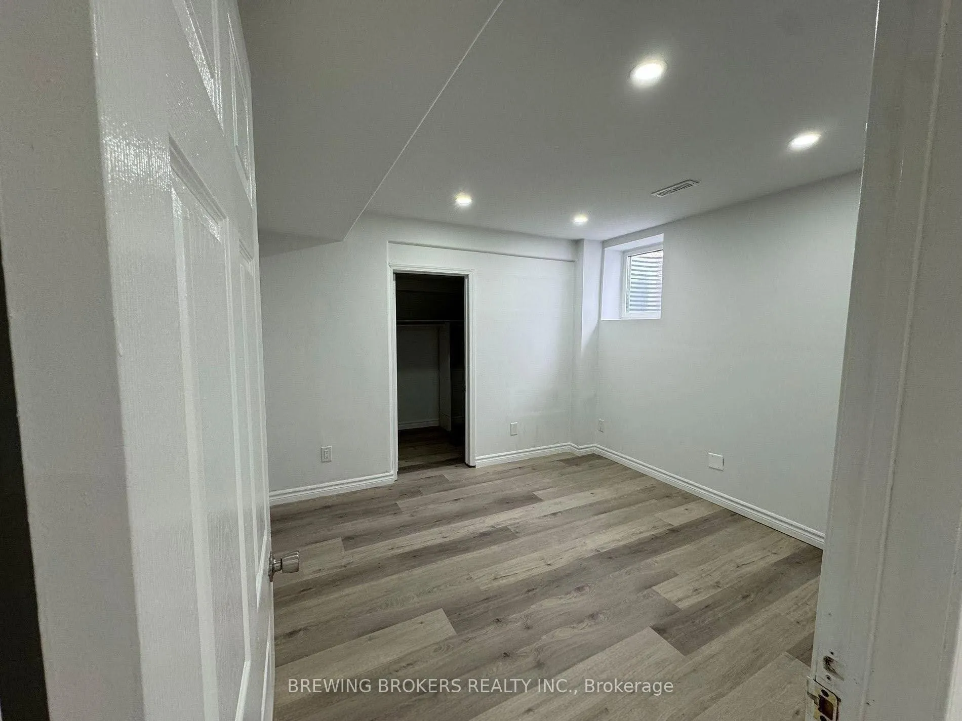 Photo 11 of 51 Jack Rabbit Crescent, Brampton, Sandringham-Wellington — HOMEH