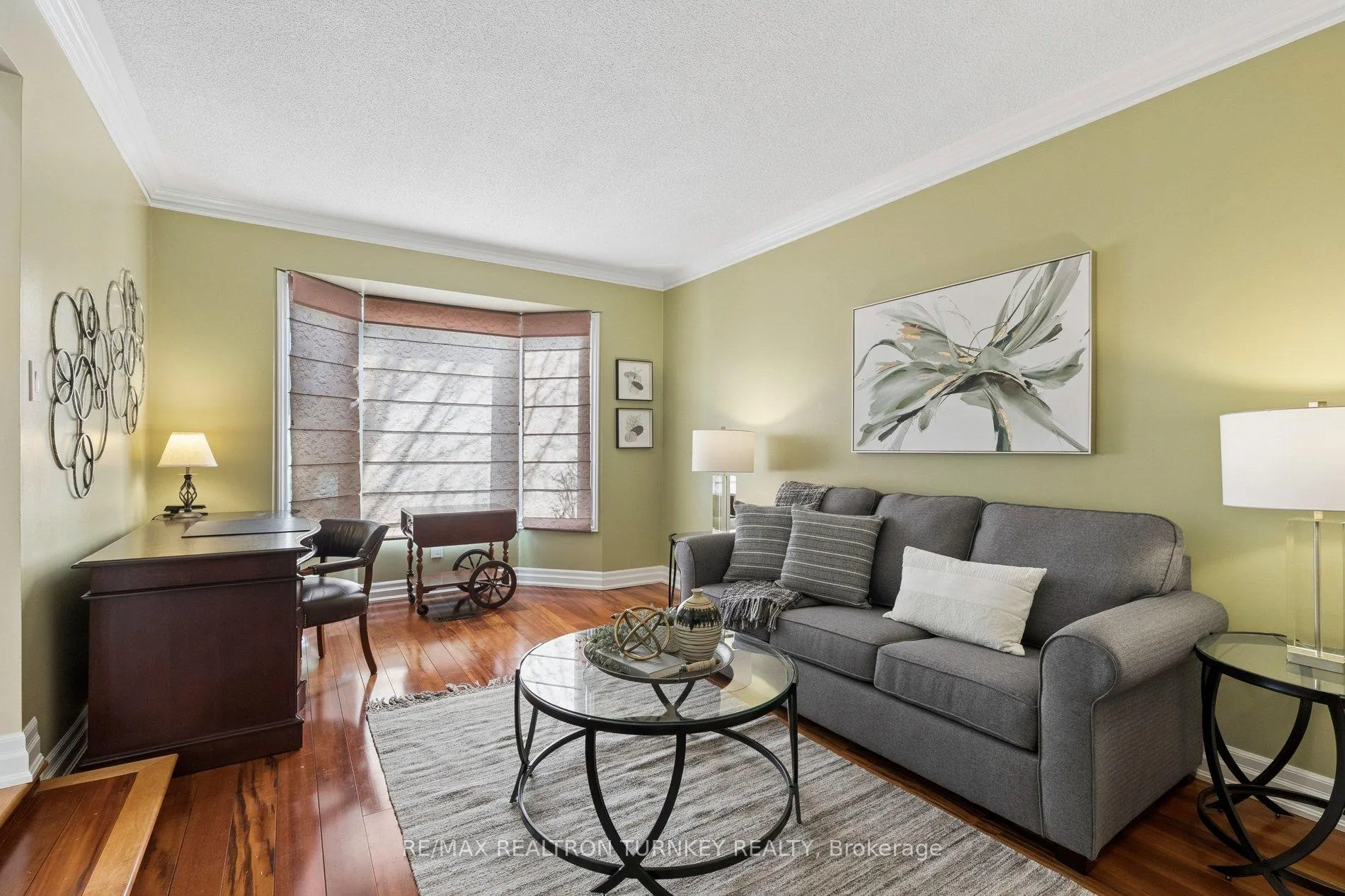 Photo 7 of 22 Trillium Drive, Aurora, Aurora Highlands — HOMEH