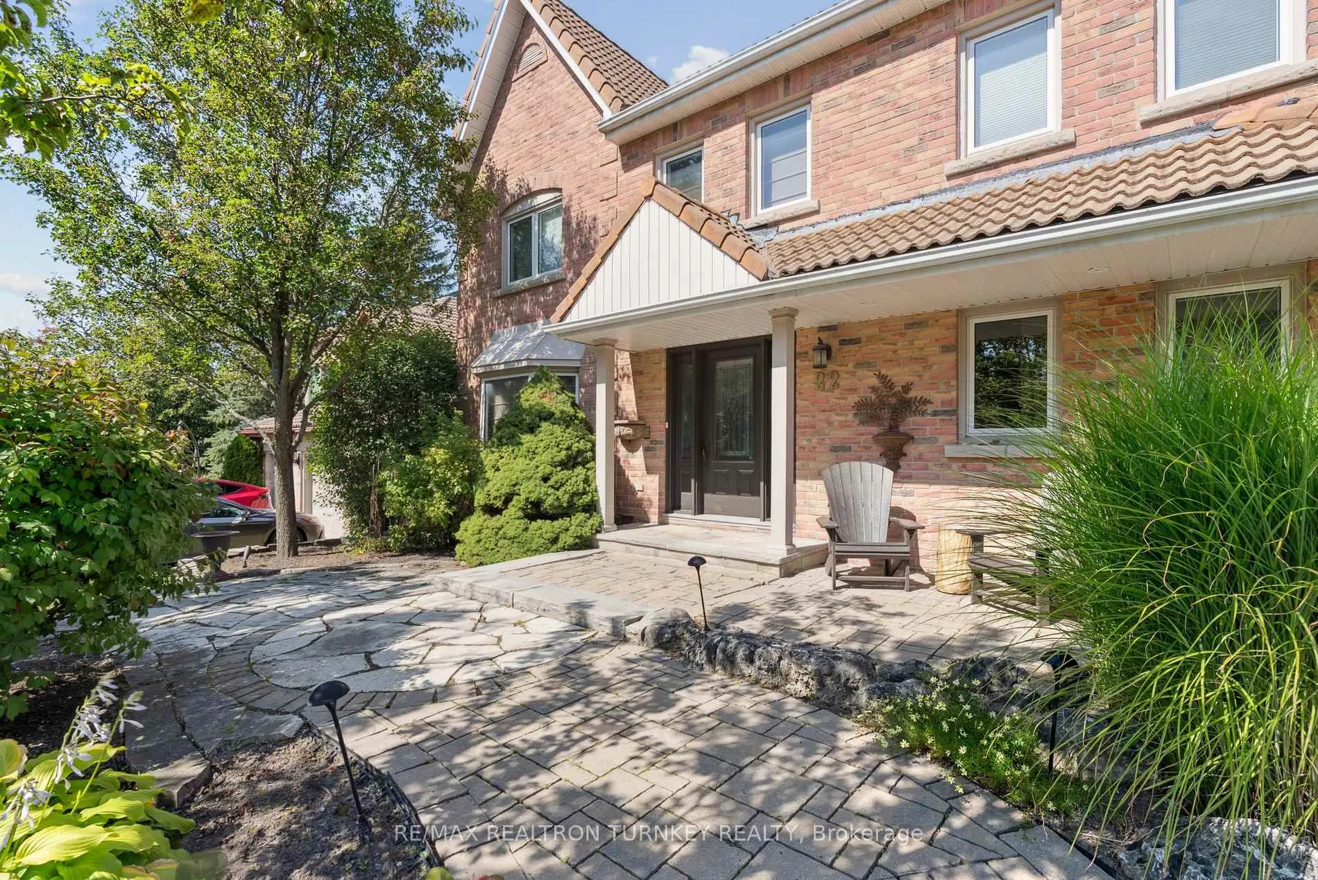 Photo 38 of 22 Trillium Drive, Aurora, Aurora Highlands — HOMEH