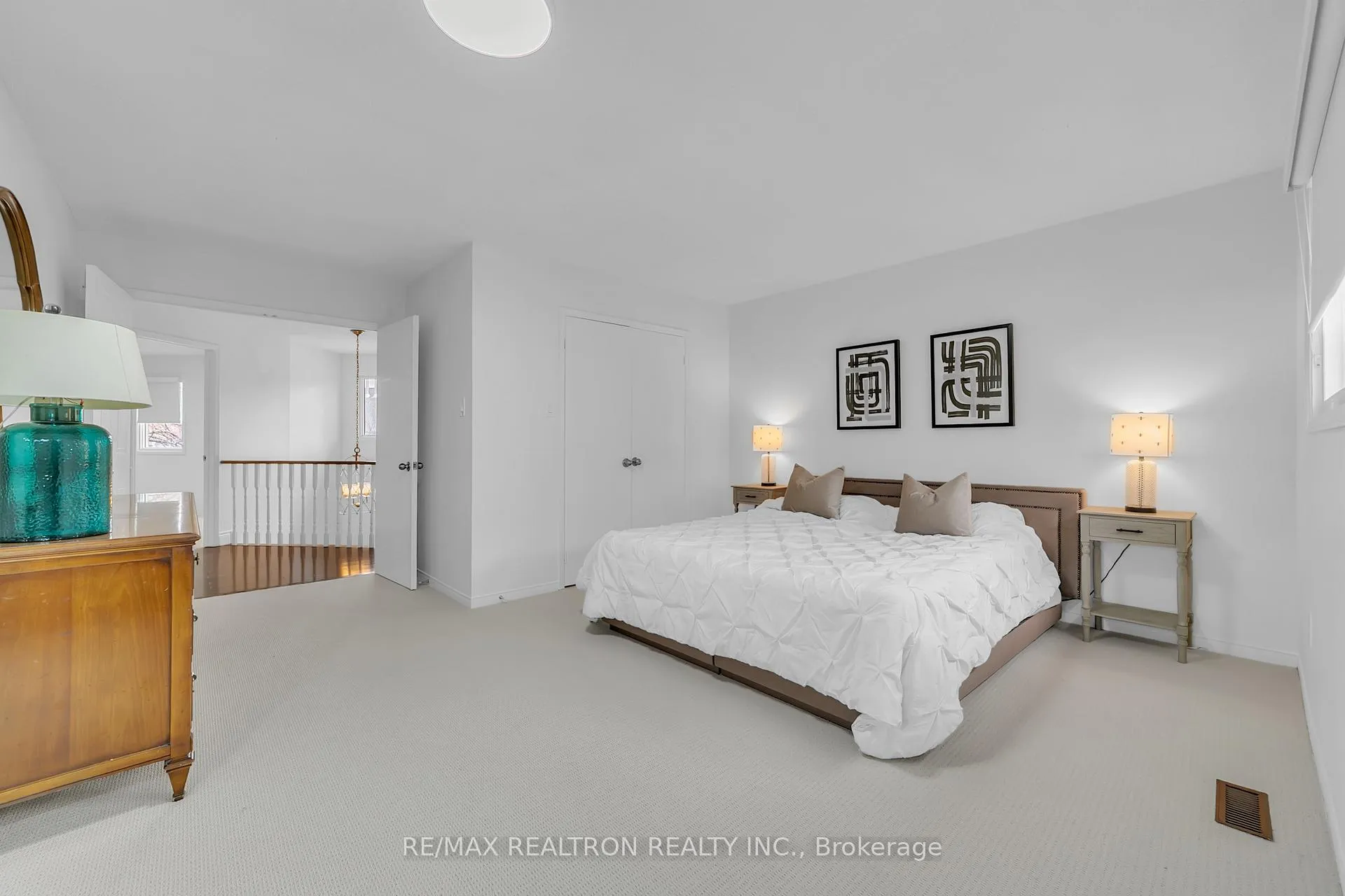Photo 11 of Unit 61, 24 Beaumont Place, Vaughan, Uplands — HOMEH