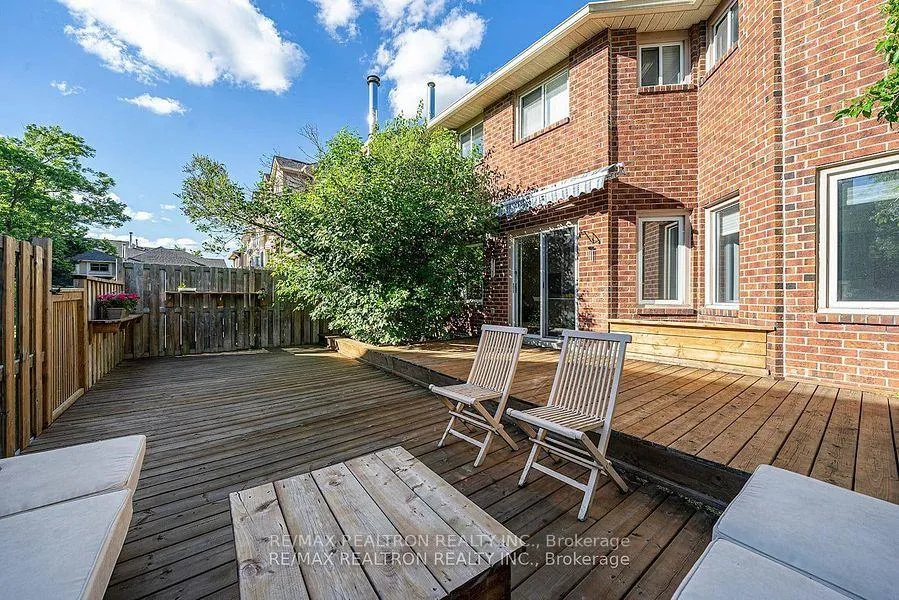 Photo 25 of Unit 61, 24 Beaumont Place, Vaughan, Uplands — HOMEH