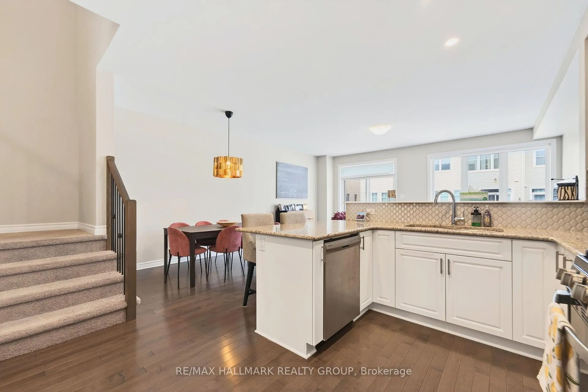 Photo 17 of 60 Jardiniere Street, Ottawa, Remainder of Stittsville & Area — HOMEH