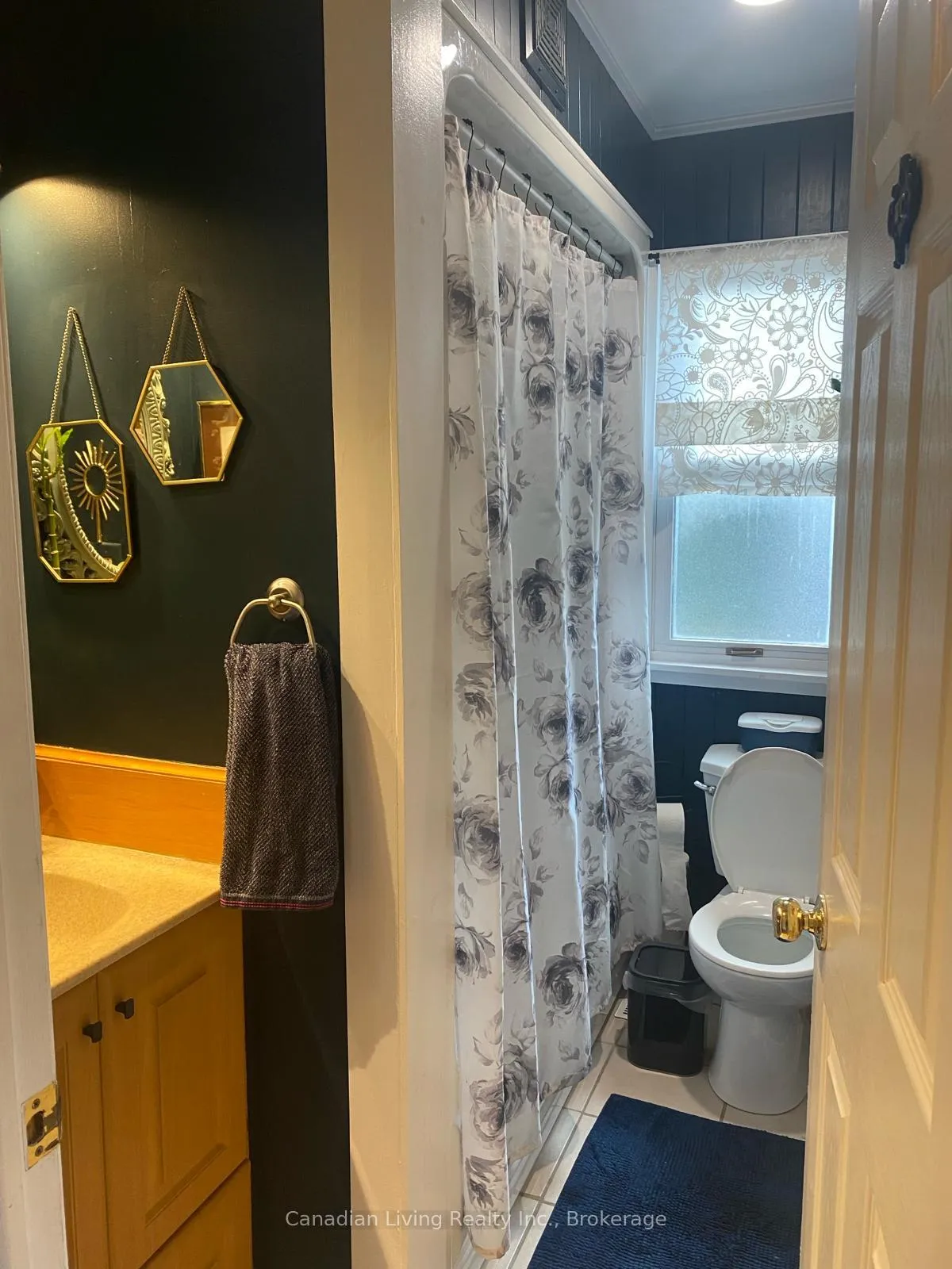Photo 11 of 46 Merritt Road, Toronto, O'Connor-Parkview — HOMEH