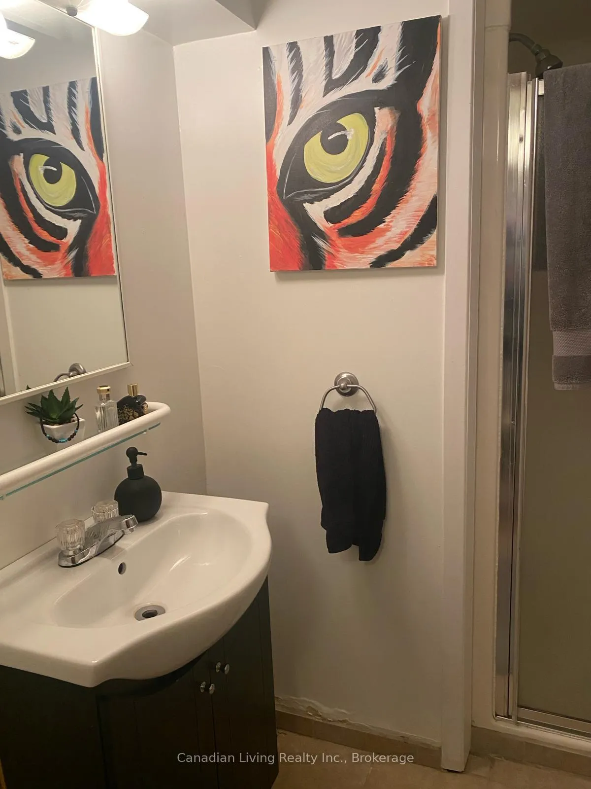 Photo 19 of 46 Merritt Road, Toronto, O'Connor-Parkview — HOMEH