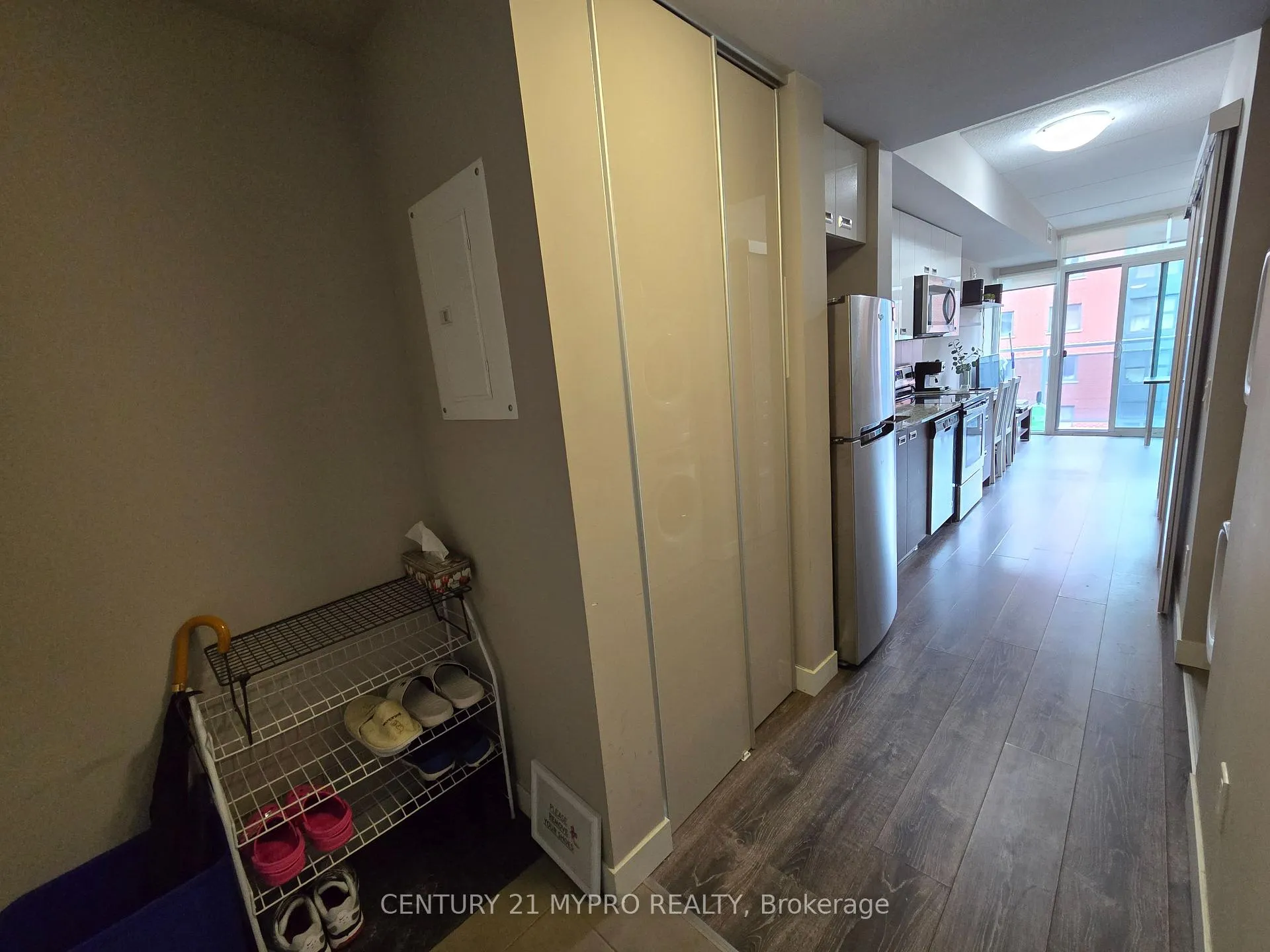 Photo 5 of Unit 416, 308 Lester Street, Waterloo — HOMEH