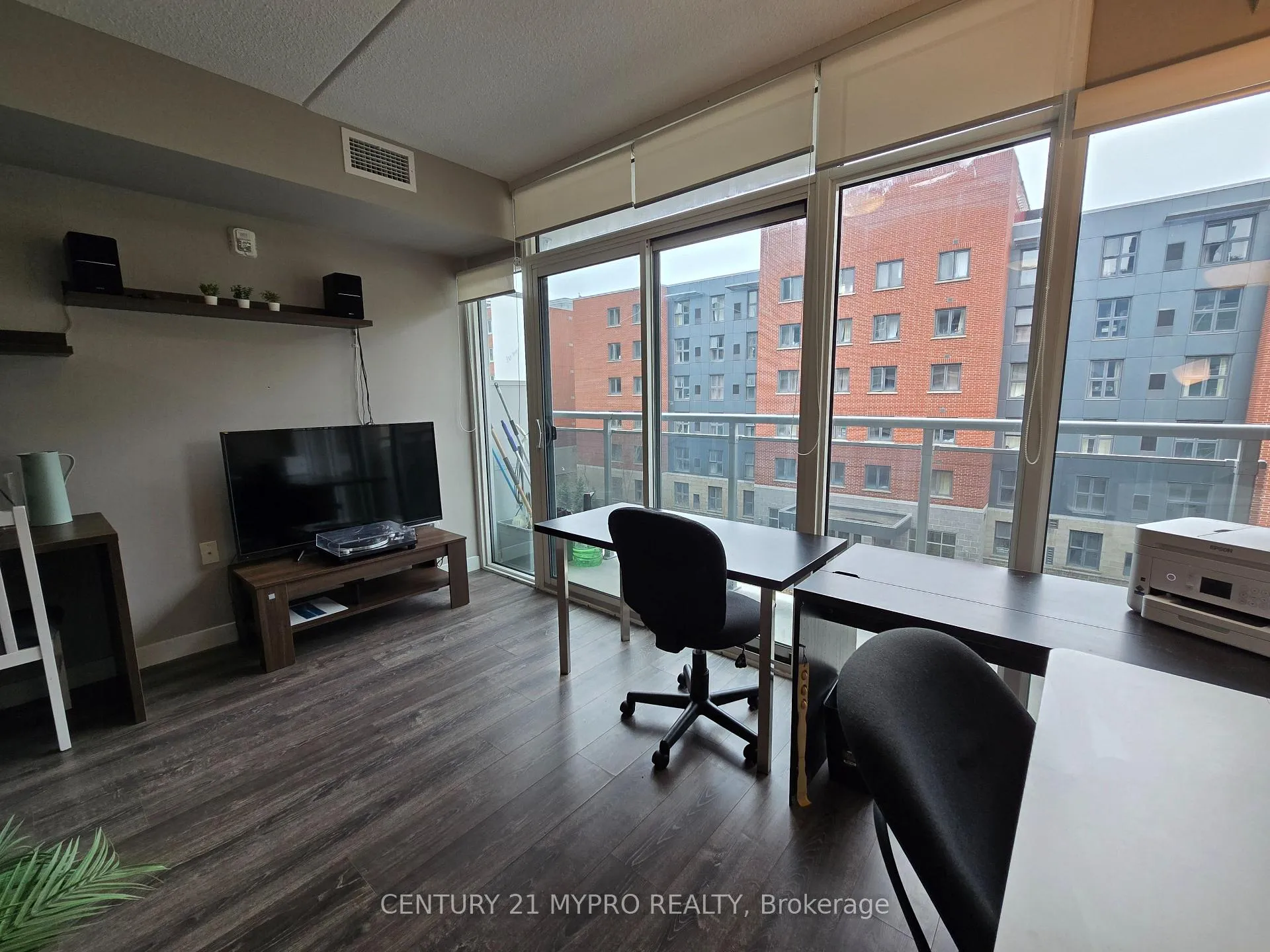 Photo 18 of Unit 416, 308 Lester Street, Waterloo — HOMEH