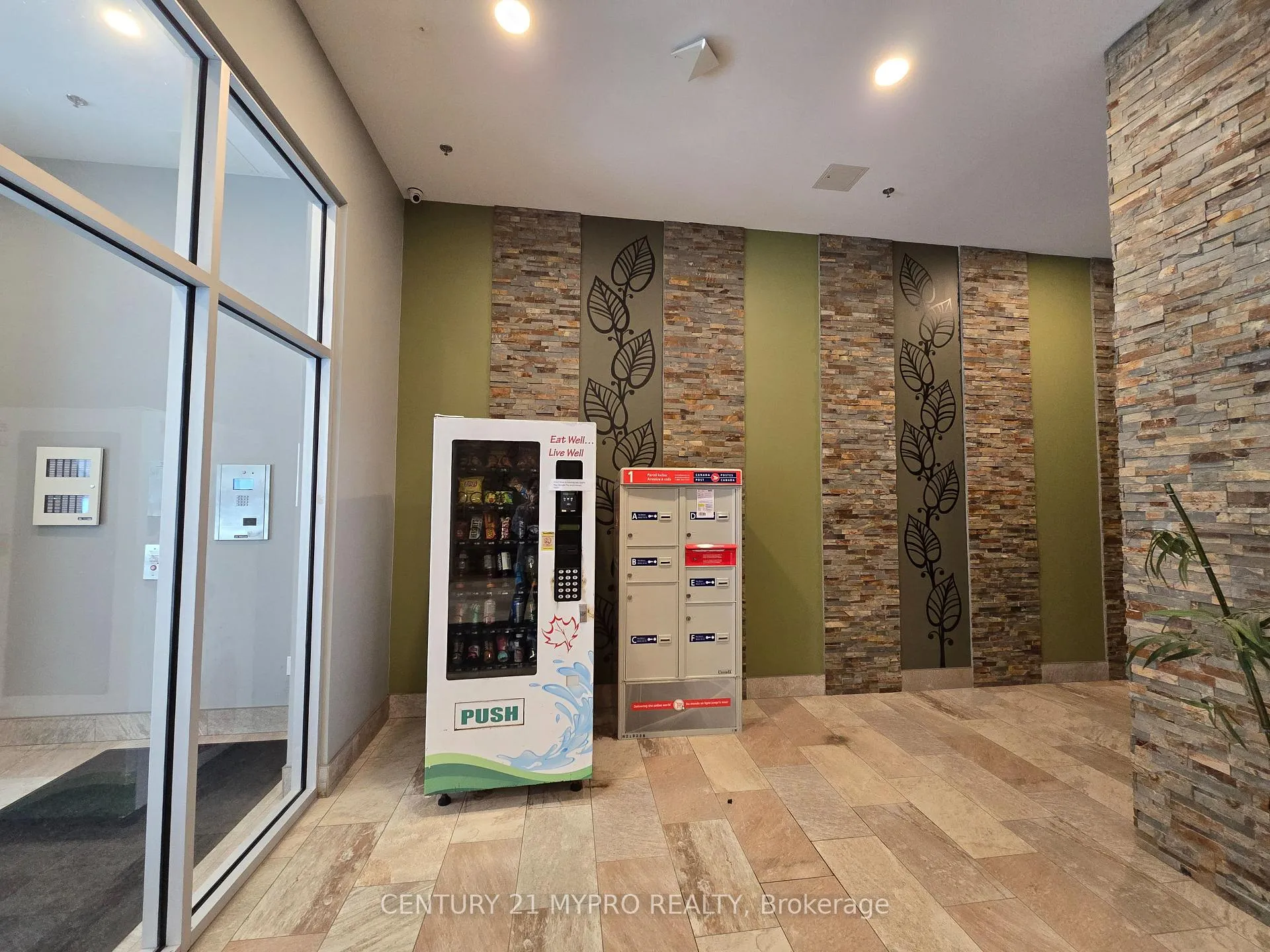 Photo 29 of Unit 416, 308 Lester Street, Waterloo — HOMEH