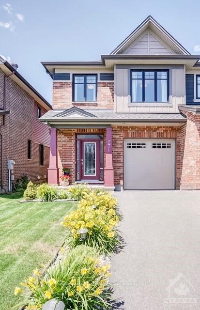 Front of 271 Avro Circle