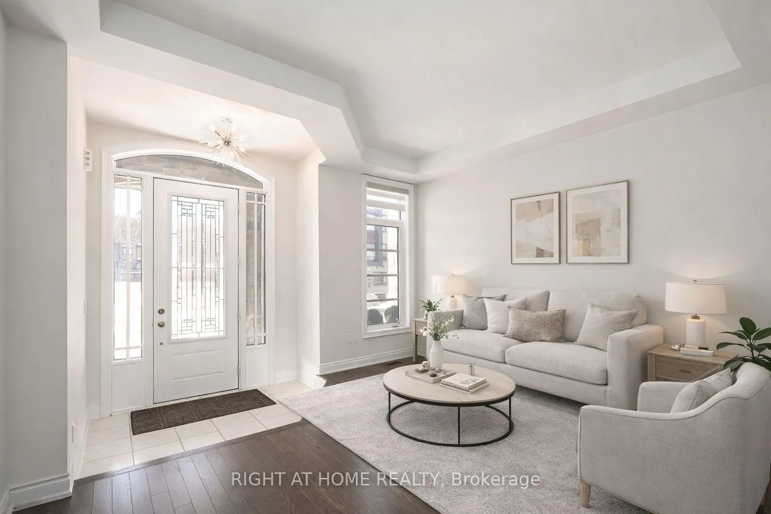 Photo 4 of 1261 Merton Road, Oakville, Glen Abbey — HOMEH
