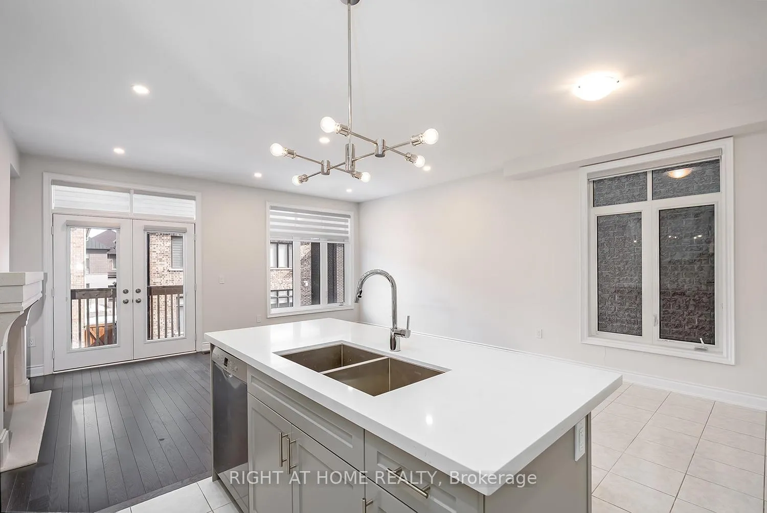 Photo 15 of 1261 Merton Road, Oakville, Glen Abbey — HOMEH
