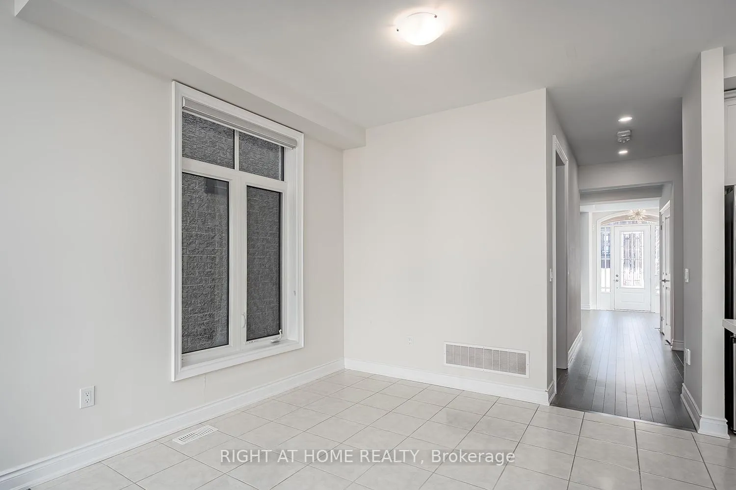 Photo 16 of 1261 Merton Road, Oakville, Glen Abbey — HOMEH