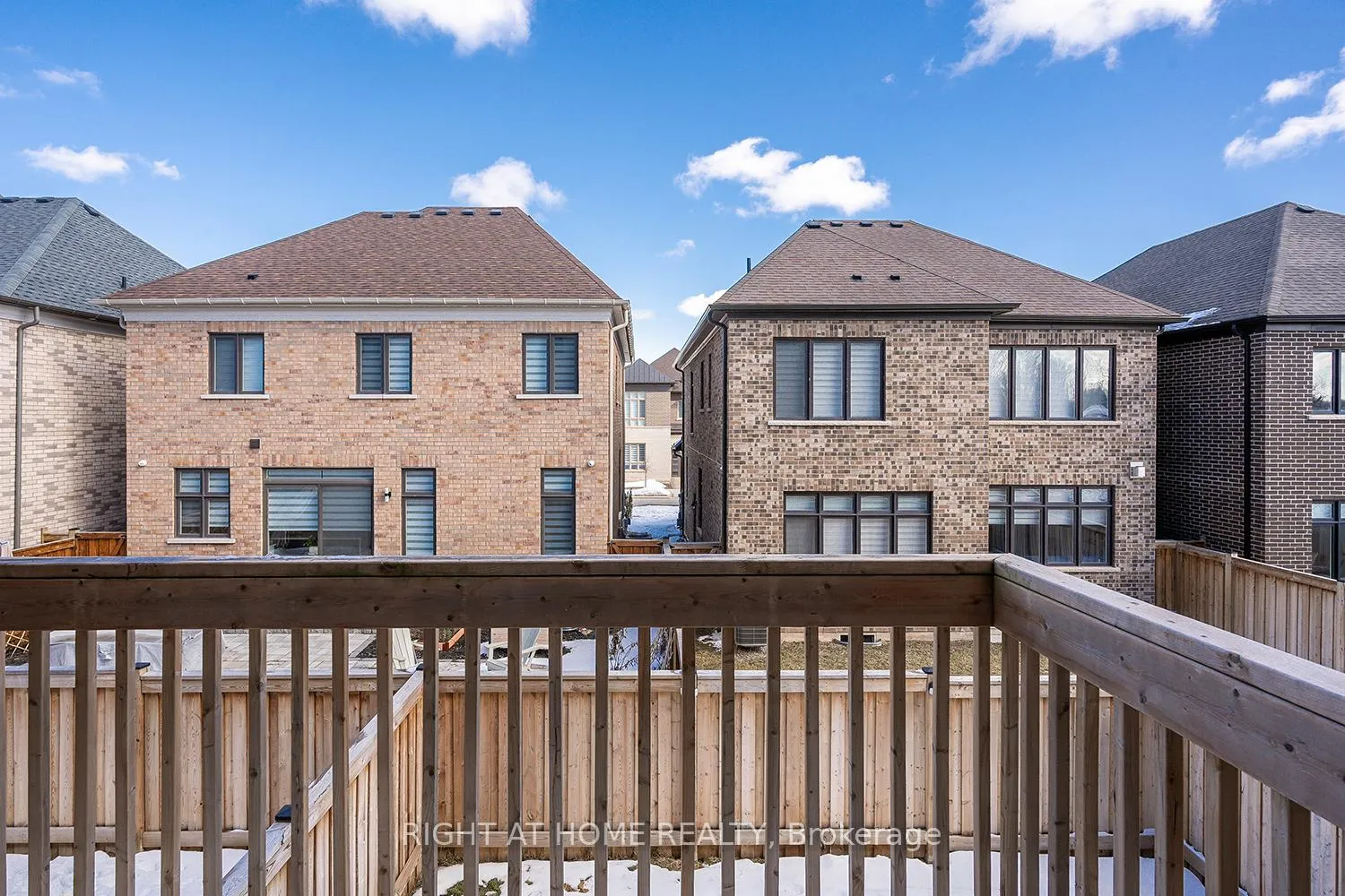 Photo 25 of 1261 Merton Road, Oakville, Glen Abbey — HOMEH