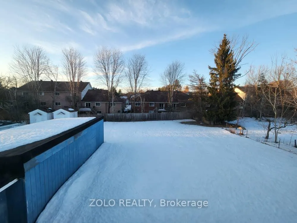 Photo 16 of 334 Little Avenue N, Barrie, Painswick North — HOMEH