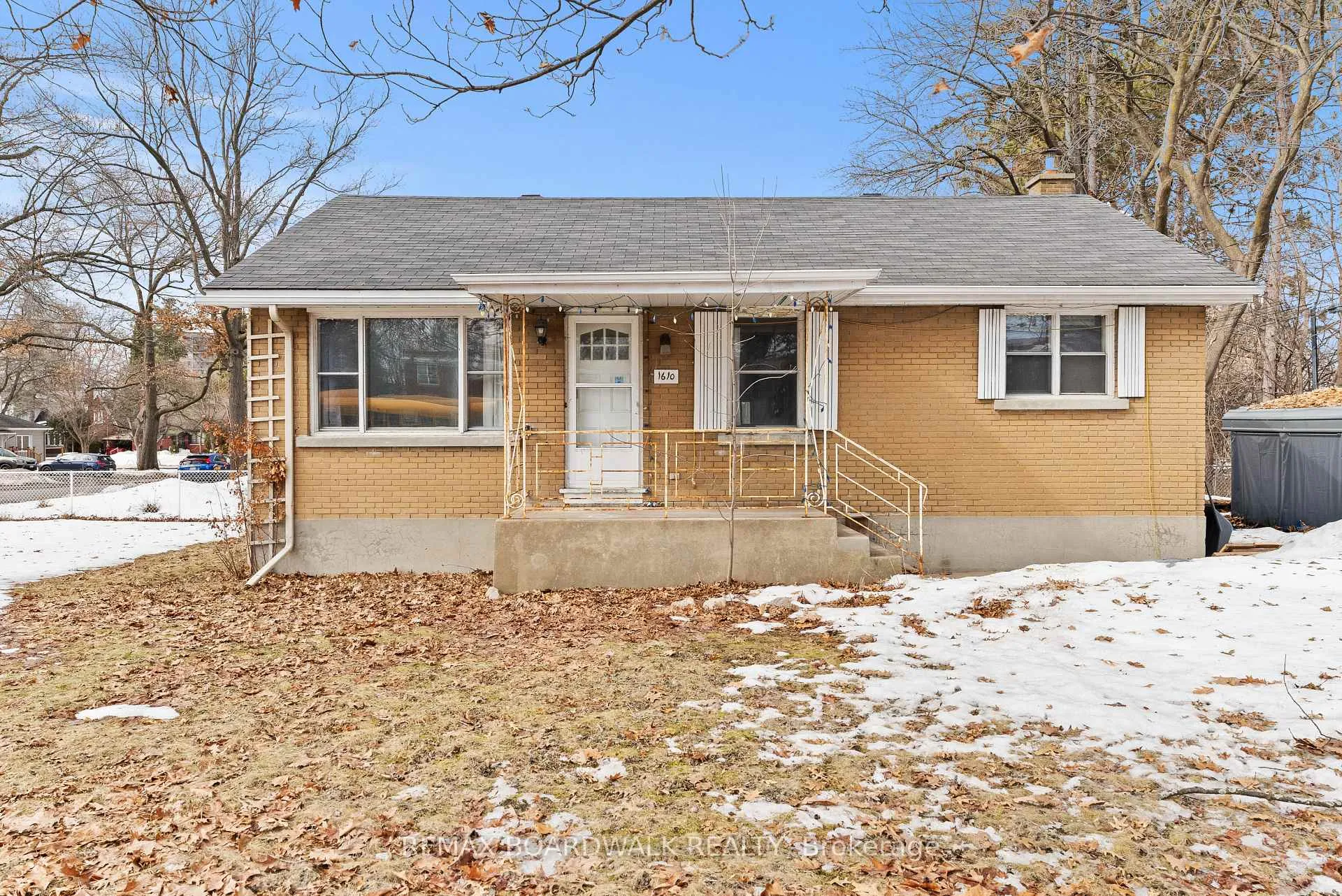 Photo 1 of 1610 Alta Vista Drive, Ottawa, Riverview Park — HOMEH