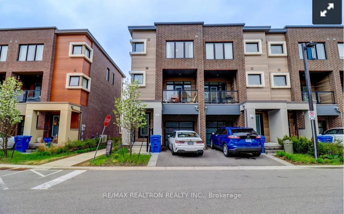 Photo 1 of 186 Moneypenny Place, Vaughan, Beverley Glen — HOMEH