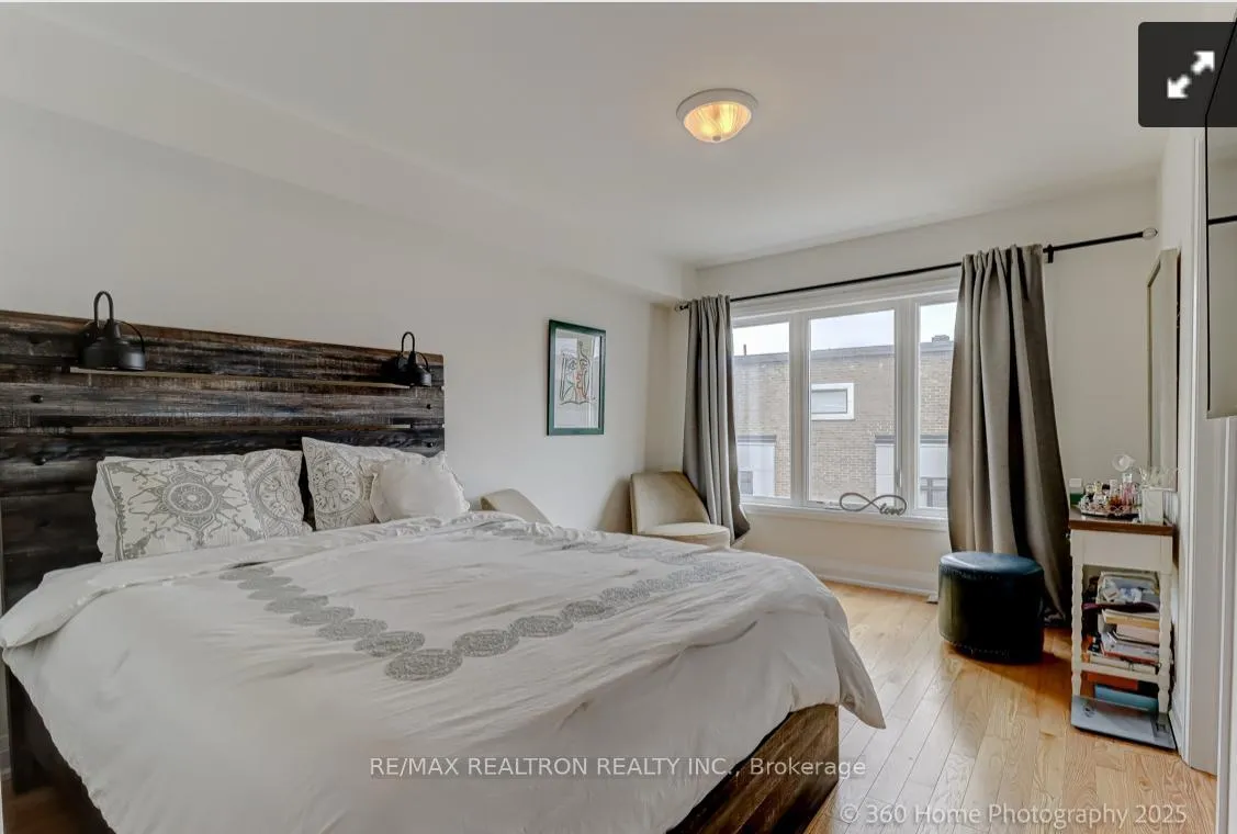 Photo 10 of 186 Moneypenny Place, Vaughan, Beverley Glen — HOMEH