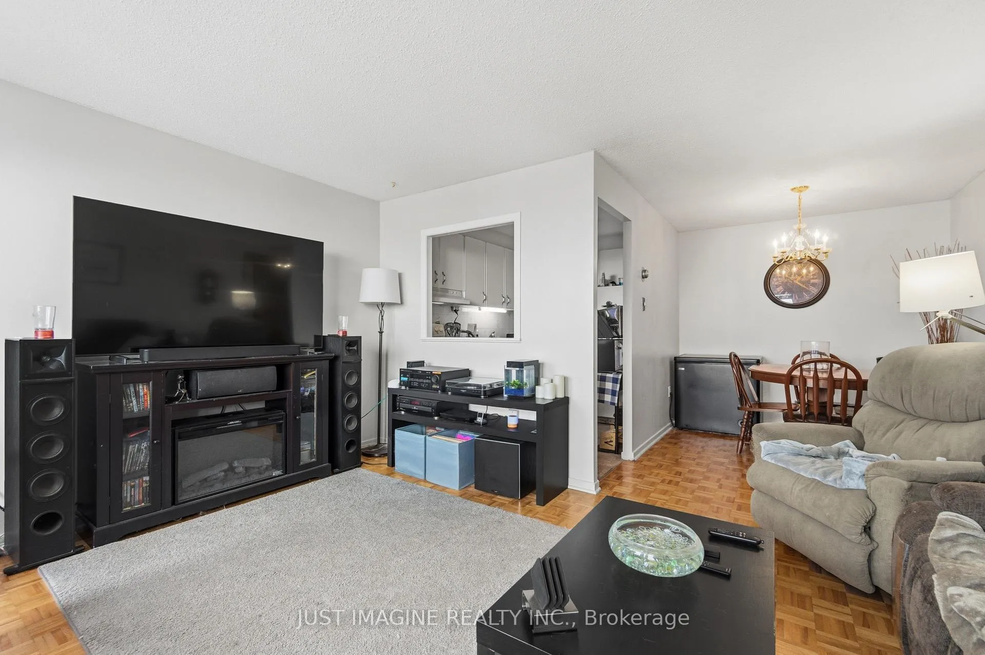 Photo 5 of Unit 721, 3100 Carling Avenue, Ottawa, Bayshore — HOMEH