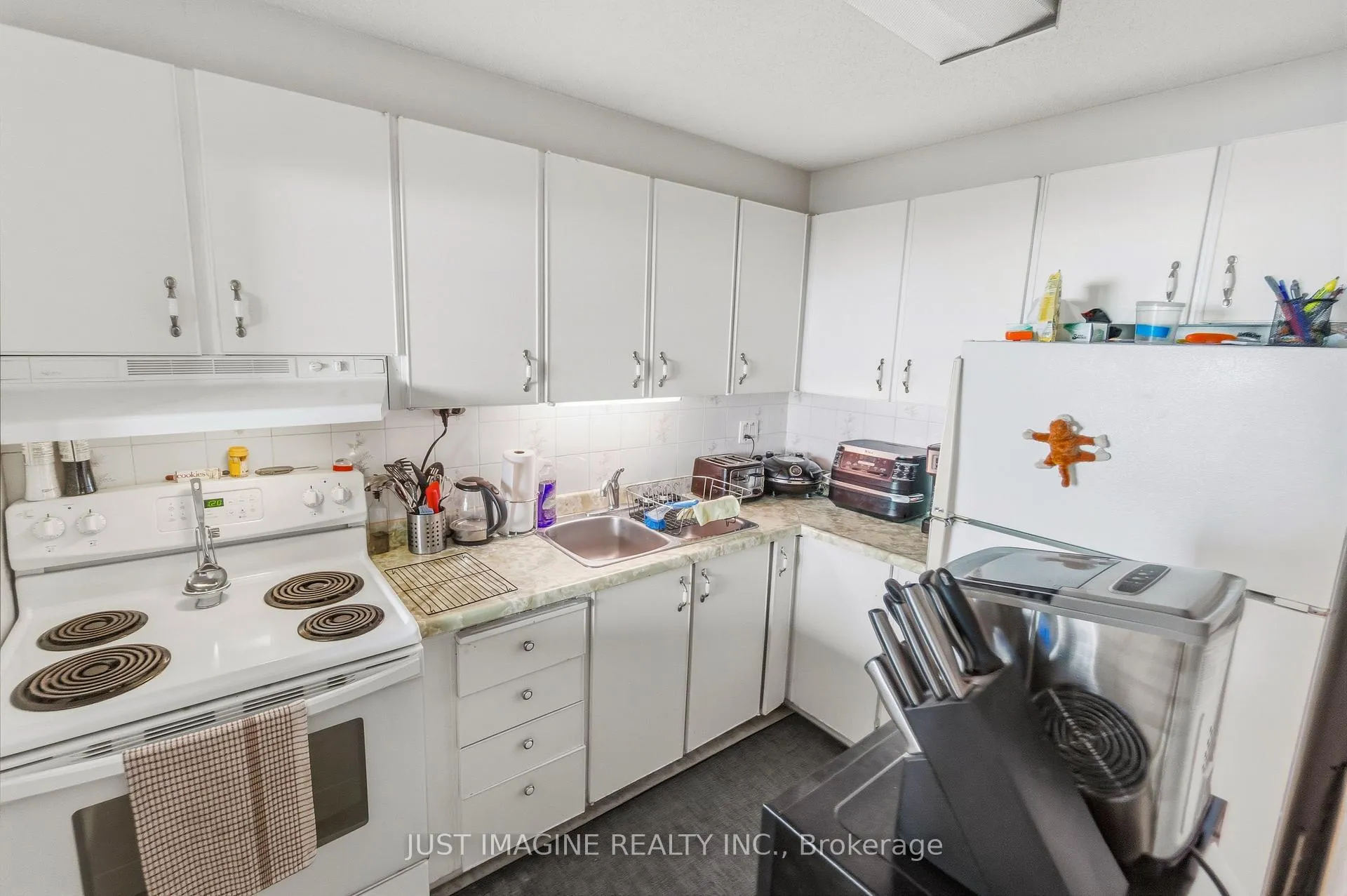 Photo 9 of Unit 721, 3100 Carling Avenue, Ottawa, Bayshore — HOMEH