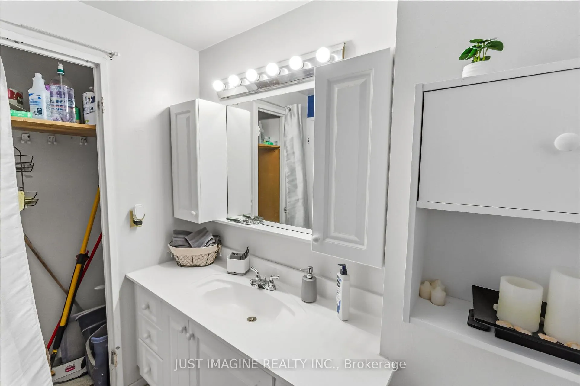 Photo 15 of Unit 721, 3100 Carling Avenue, Ottawa, Bayshore — HOMEH