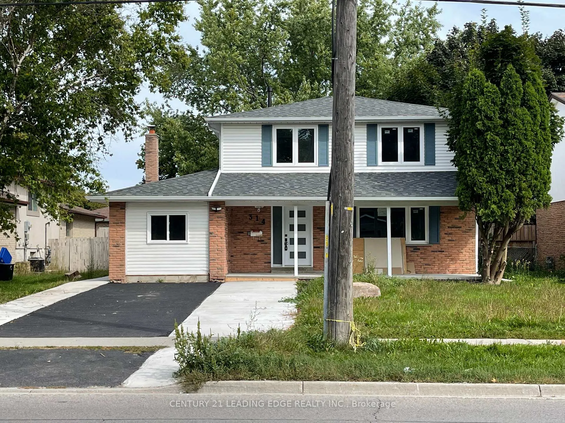 Photo 1 of Unit Side, 314 Grove Street, Barrie, Grove East — HOMEH