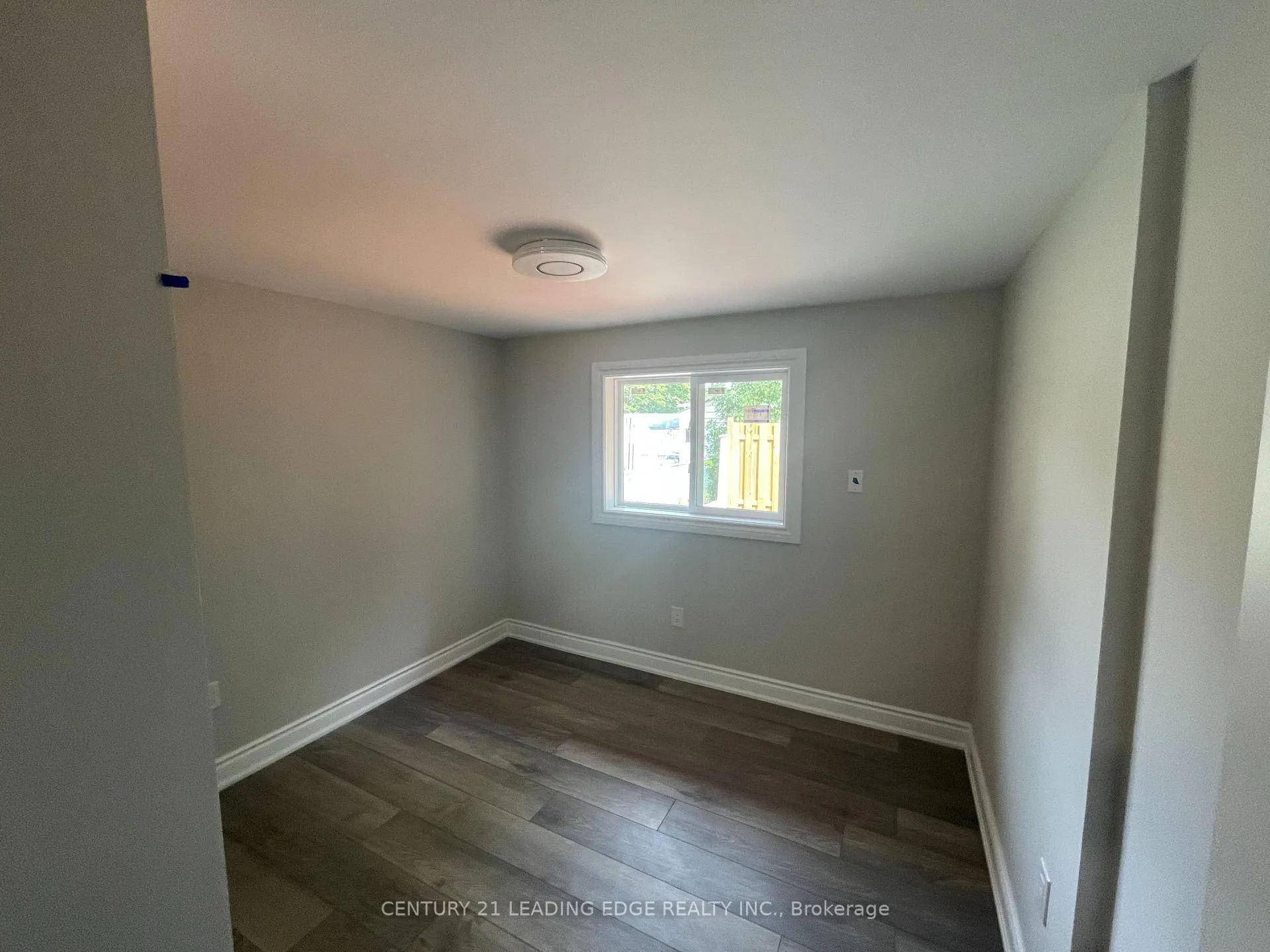 Photo 4 of Unit Side, 314 Grove Street, Barrie, Grove East — HOMEH
