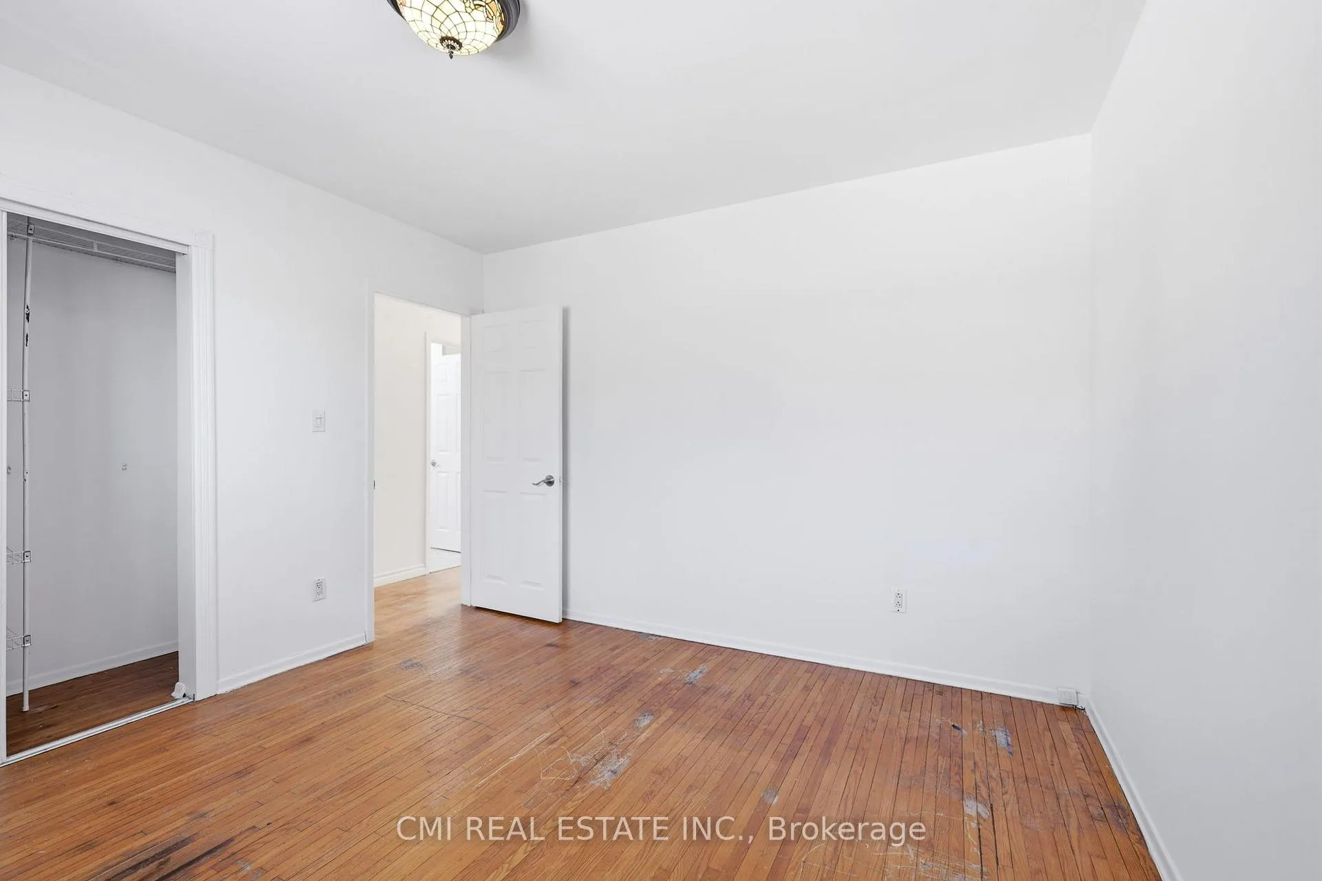 Photo 20 of 913 King Street, Whitby, Downtown Whitby — HOMEH