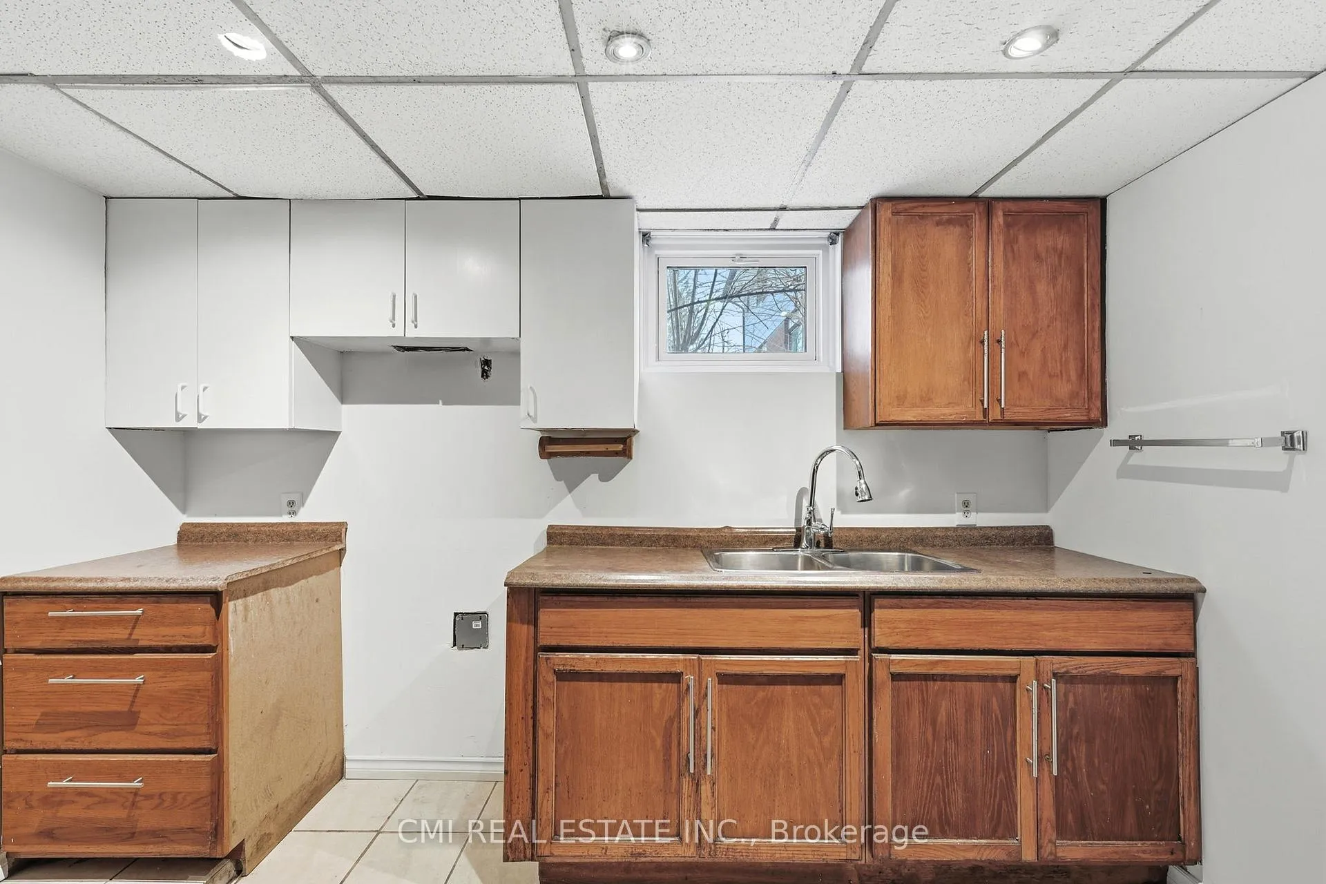 Photo 48 of 913 King Street, Whitby, Downtown Whitby — HOMEH