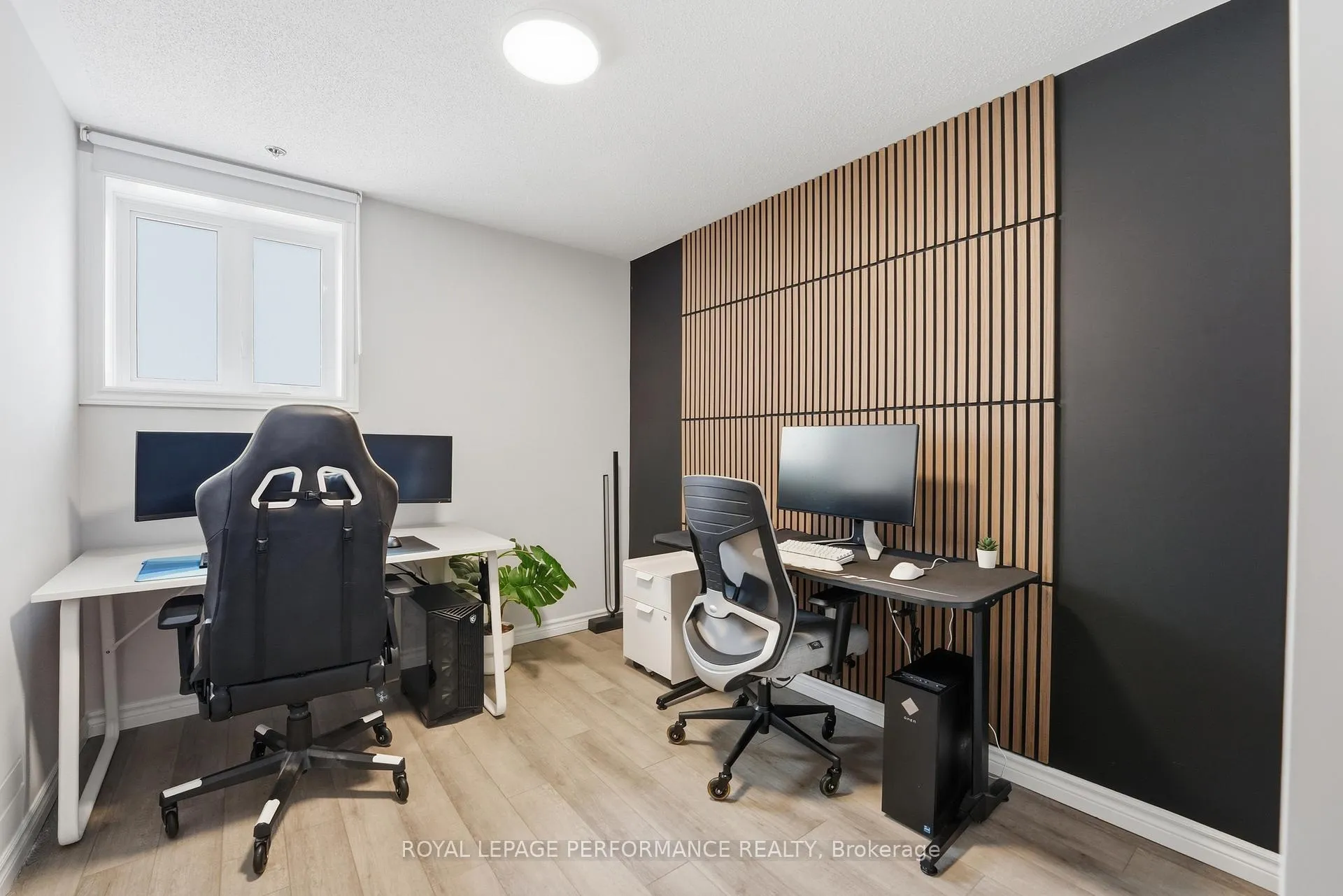 Photo 17 of 583 Ozawa Private, Ottawa, CFB Rockcliffe and Area — HOMEH