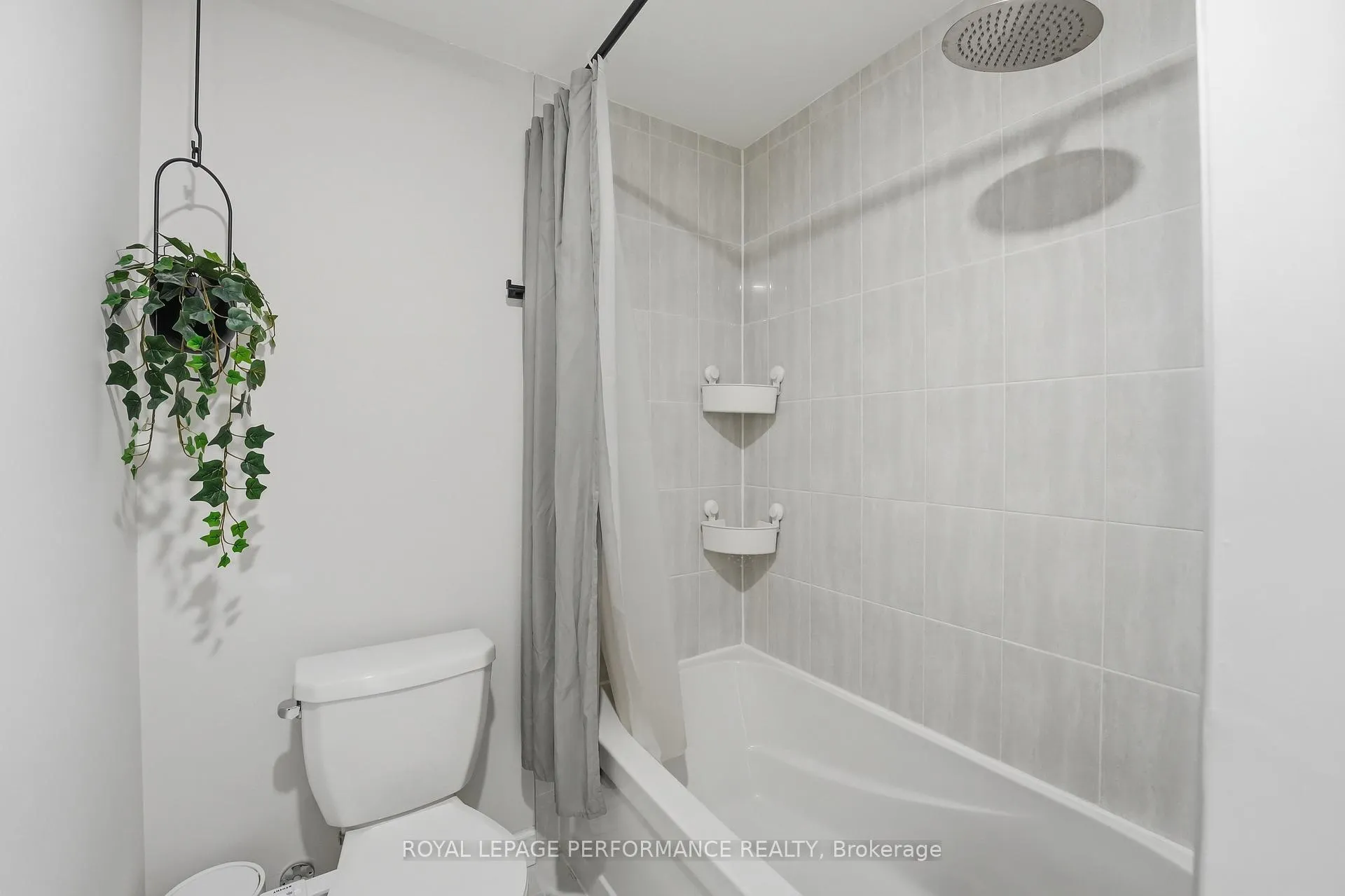 Photo 20 of 583 Ozawa Private, Ottawa, CFB Rockcliffe and Area — HOMEH