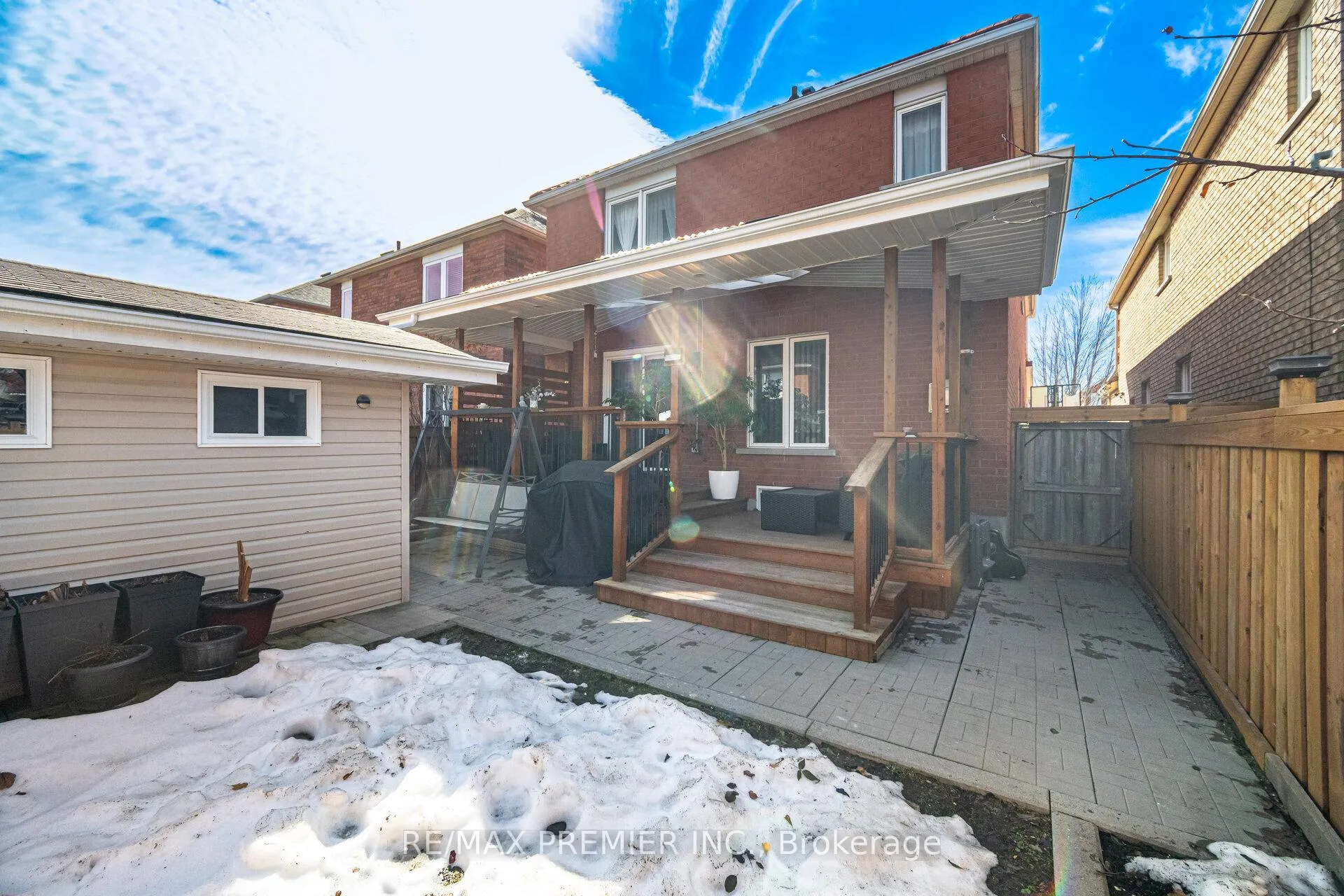 Photo 44 of 94 Apollo Road, Markham, Middlefield — HOMEH