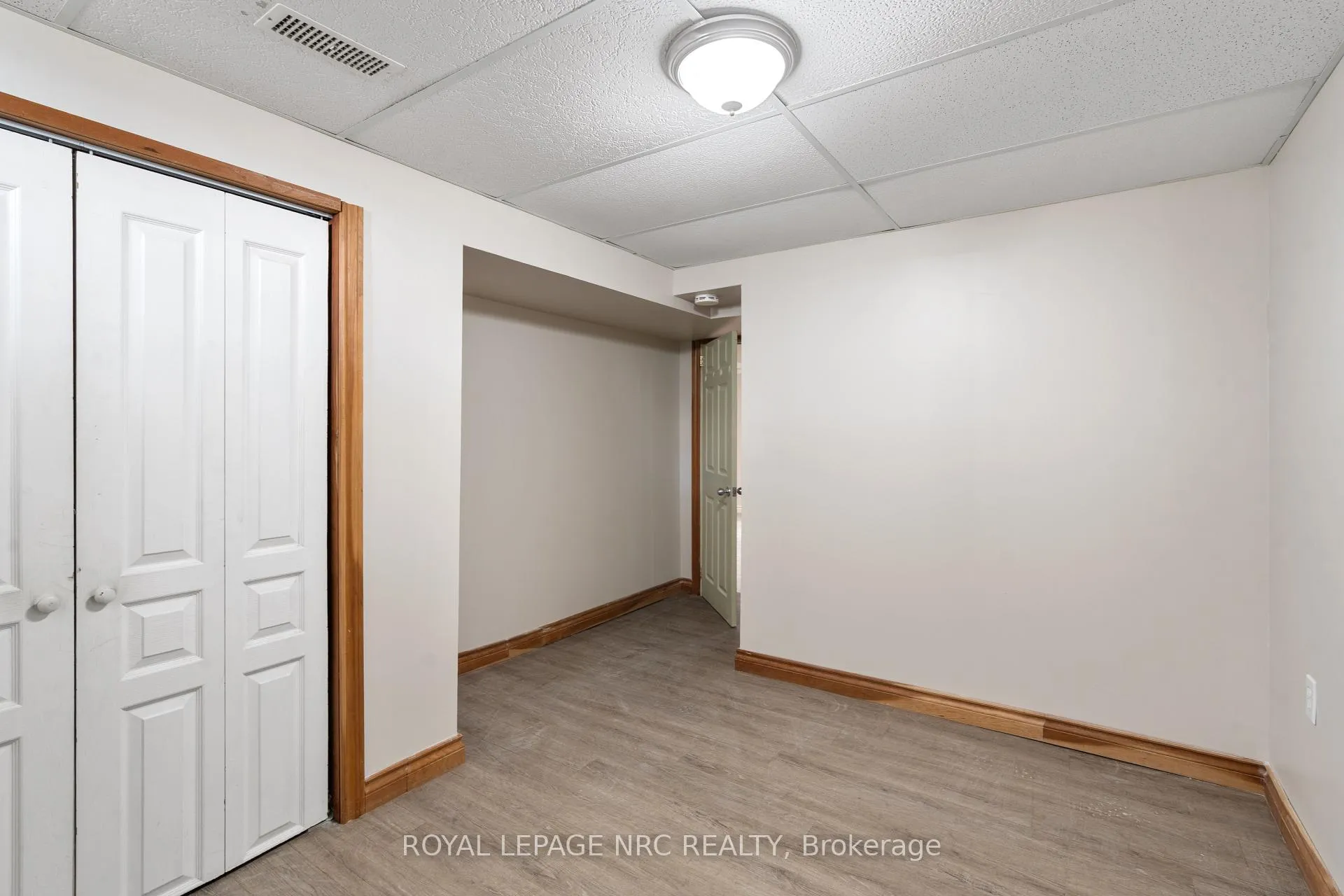Photo 12 of Unit LOWER, 11 Broadmore Avenue, St. Catharines, Carlton/Bunting — HOMEH