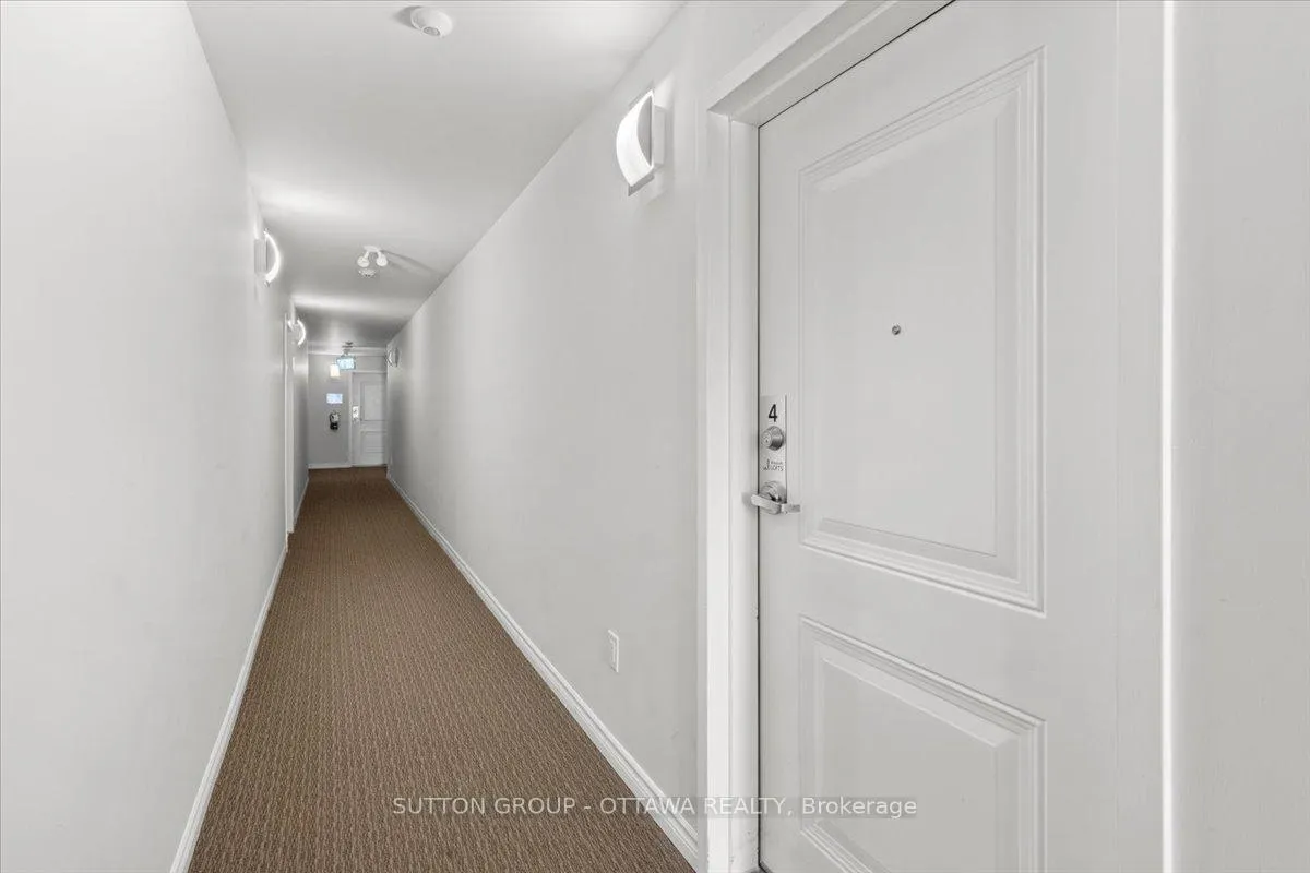 Photo 3 of Unit 4, 360 Tribeca Private, Ottawa, Barrhaven - Longfields — HOMEH