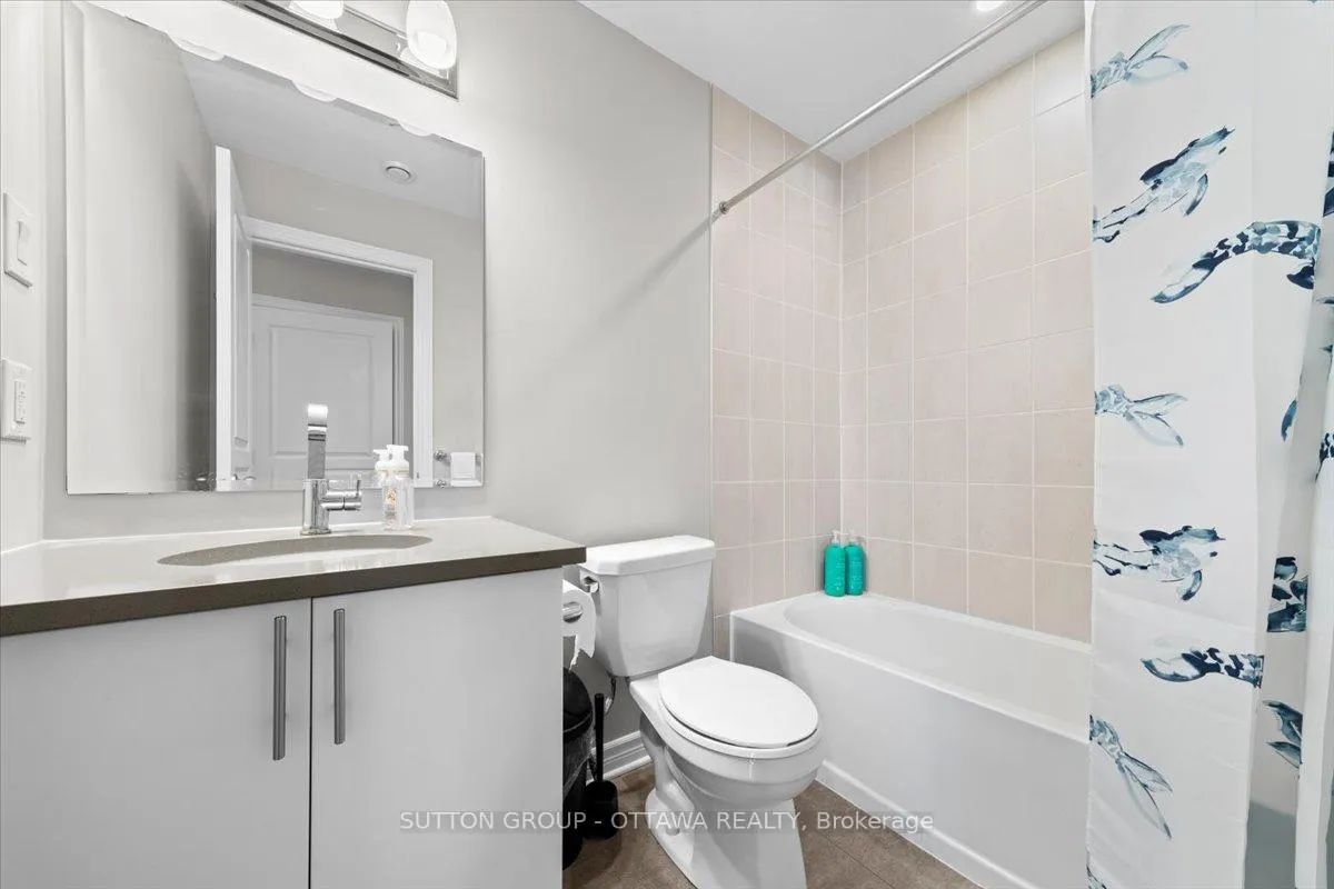 Photo 11 of Unit 4, 360 Tribeca Private, Ottawa, Barrhaven - Longfields — HOMEH