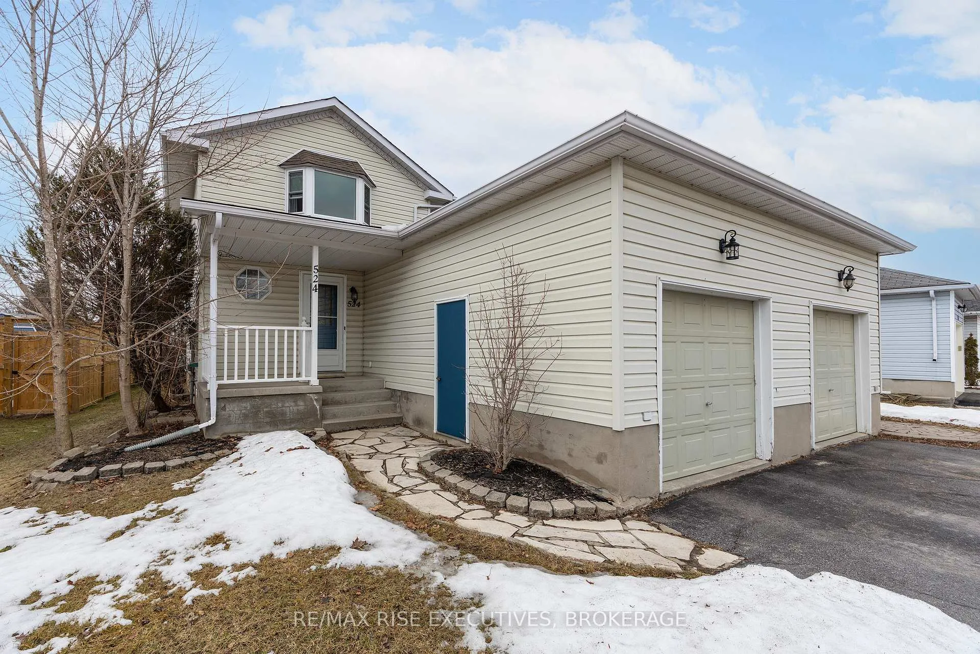 Photo 1 of 524 Grandtrunk Avenue, Kingston, East Gardiners Rd — HOMEH