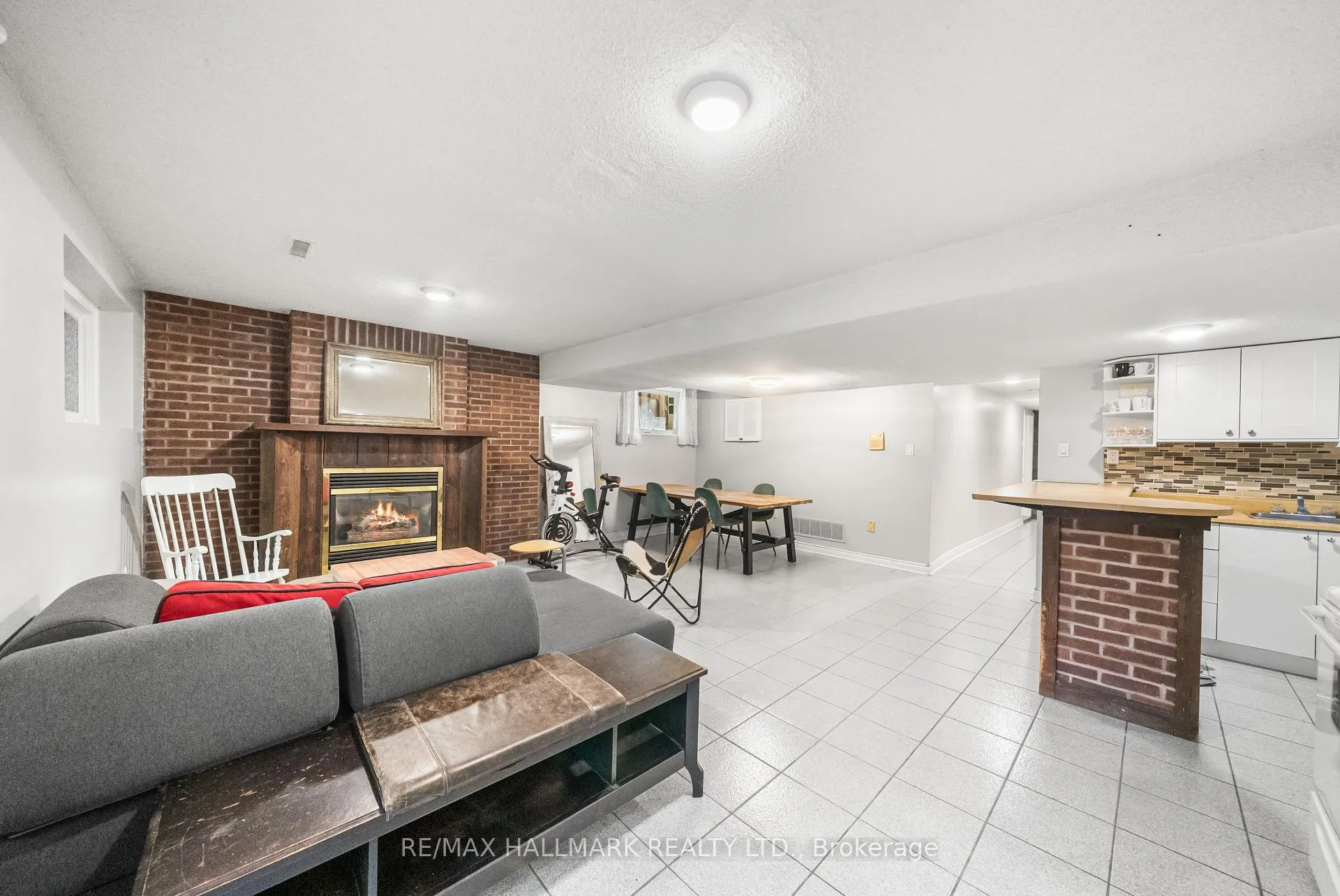Photo 5 of Unit Bsmnt, 51 Watson Street, Scarborough, Highland Creek — HOMEH