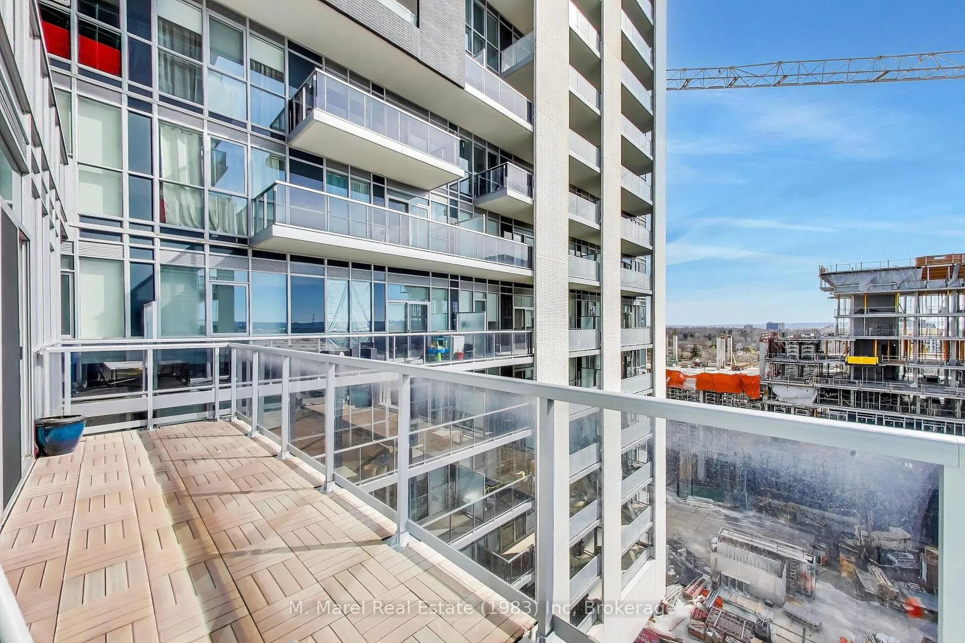 Photo 19 of Unit 905, 2081 Fairview Street, Burlington, Freeman — HOMEH