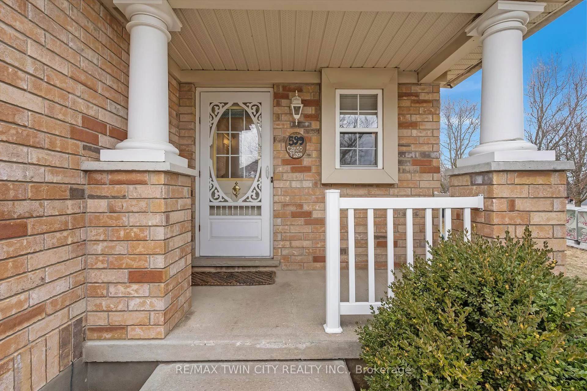 Photo 3 of 599 Canso Place, Waterloo — HOMEH