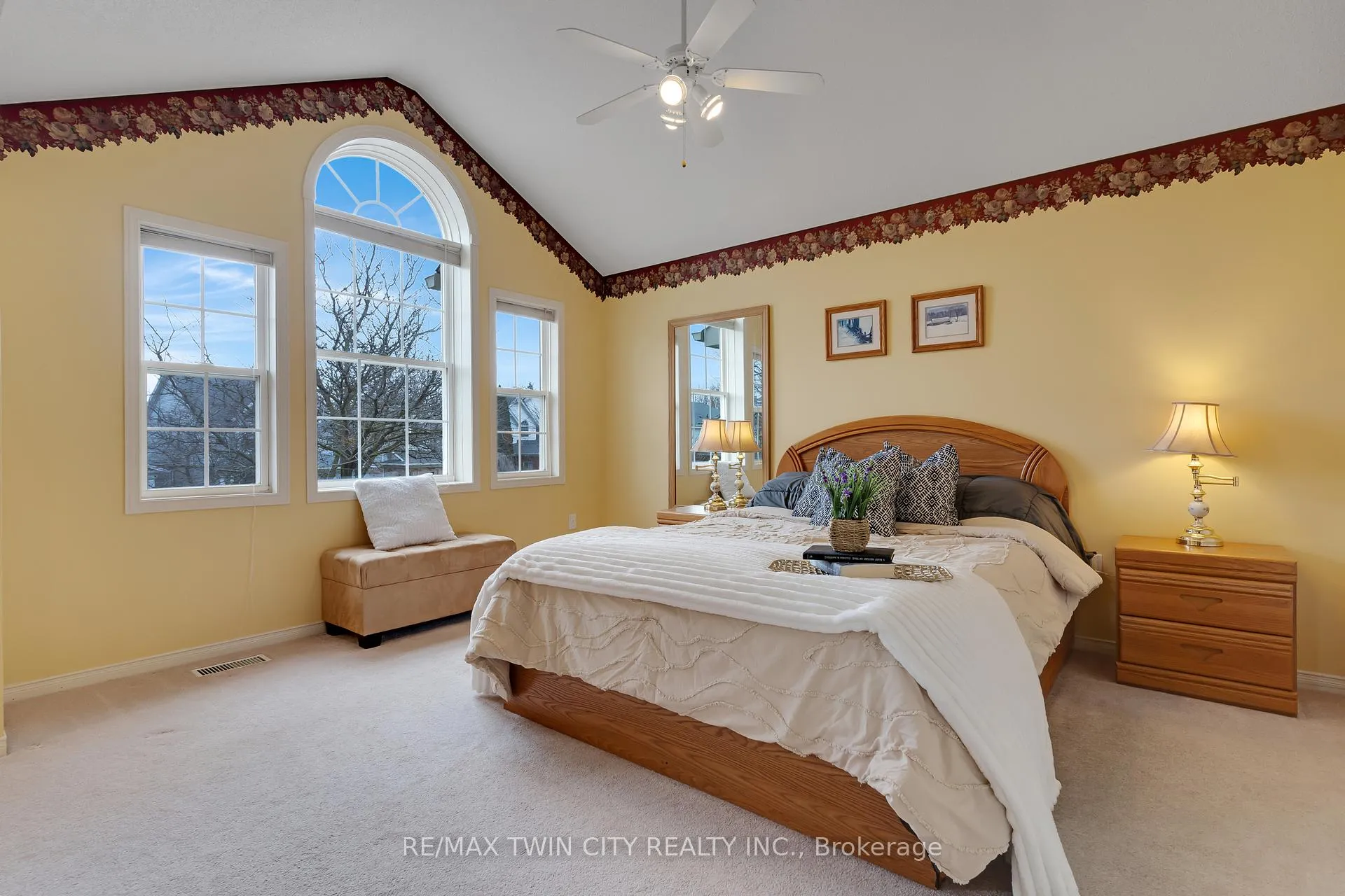 Photo 18 of 599 Canso Place, Waterloo — HOMEH