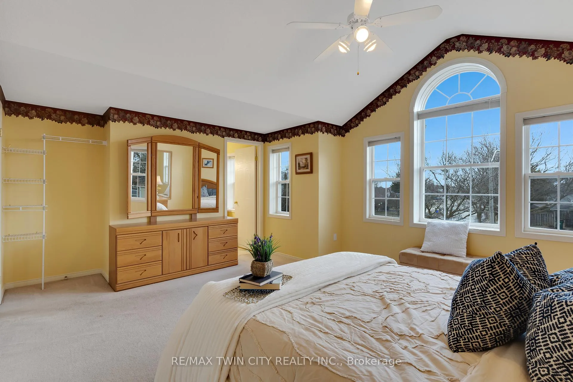 Photo 19 of 599 Canso Place, Waterloo — HOMEH