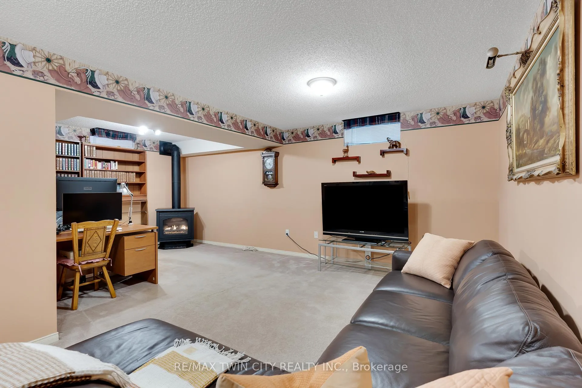 Photo 33 of 599 Canso Place, Waterloo — HOMEH