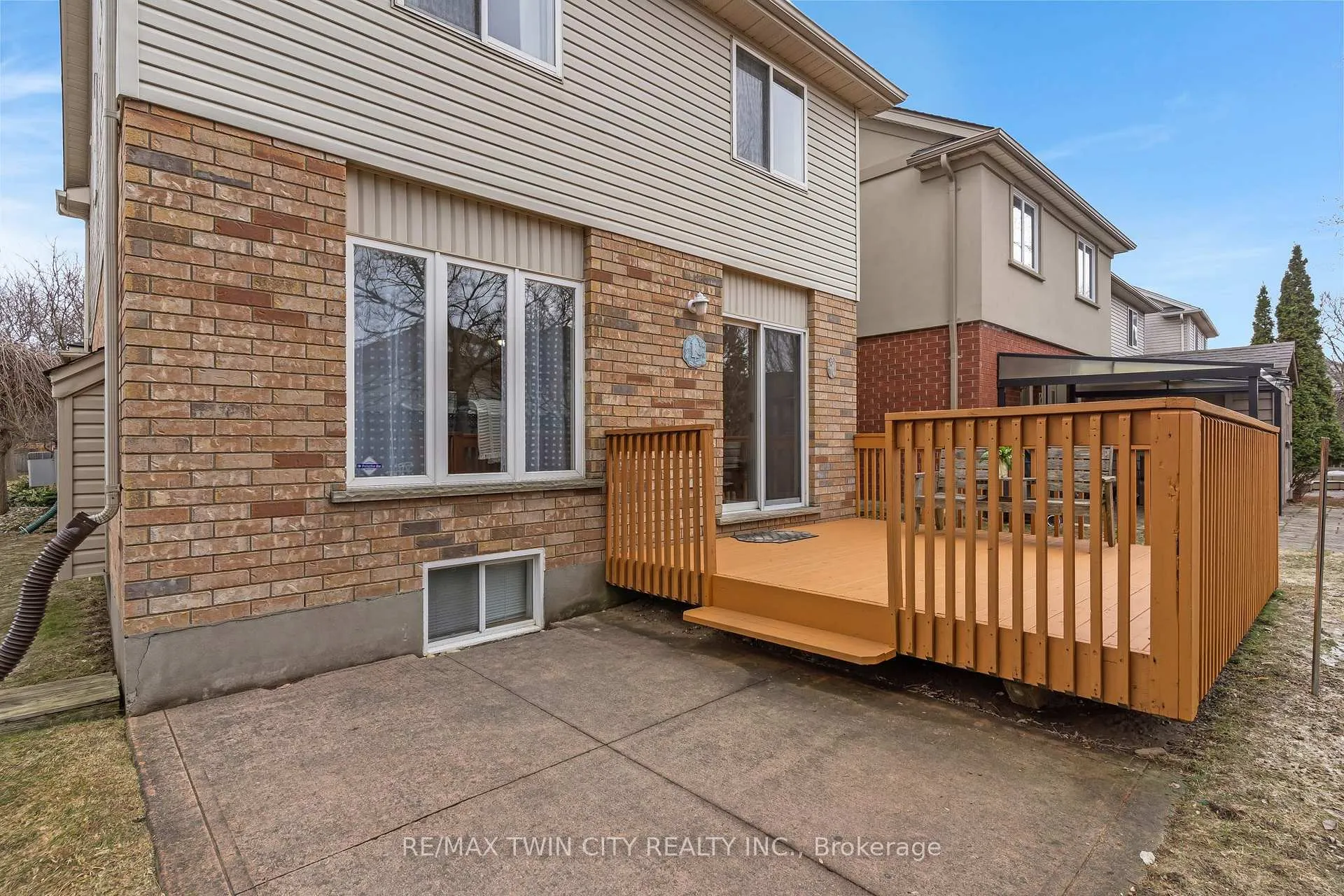 Photo 37 of 599 Canso Place, Waterloo — HOMEH