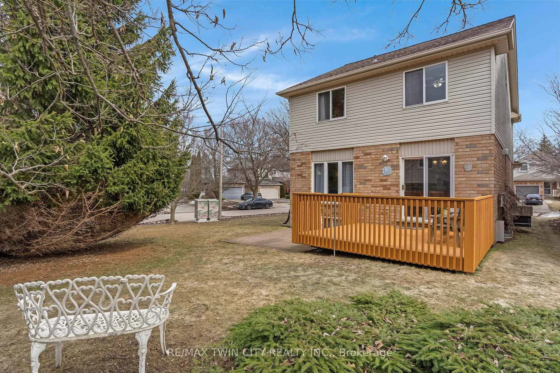 Photo 38 of 599 Canso Place, Waterloo — HOMEH
