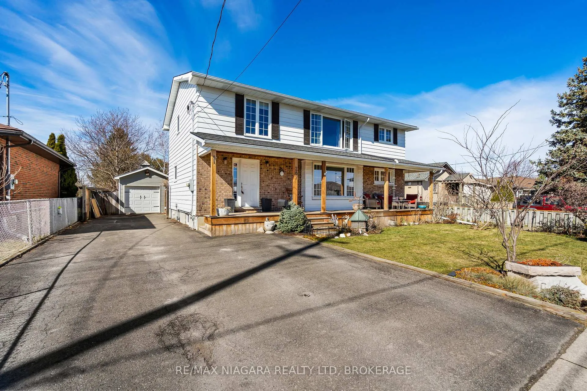 Photo 2 of 267 Vansickle Road, St. Catharines, Rykert/Vansickle — HOMEH