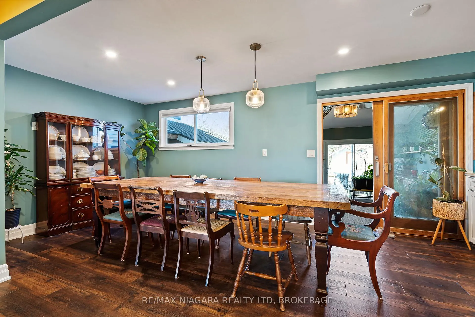 Photo 11 of 267 Vansickle Road, St. Catharines, Rykert/Vansickle — HOMEH