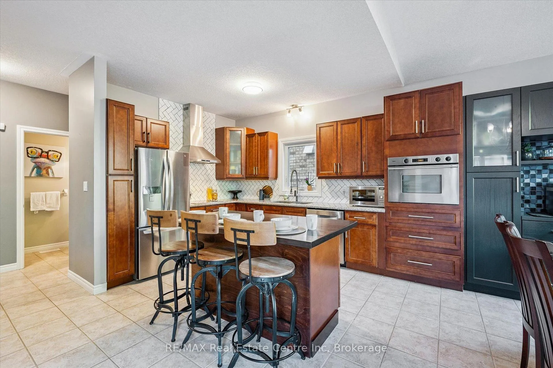 Photo 6 of 244 Carrington Drive, Guelph, Kortright West — HOMEH