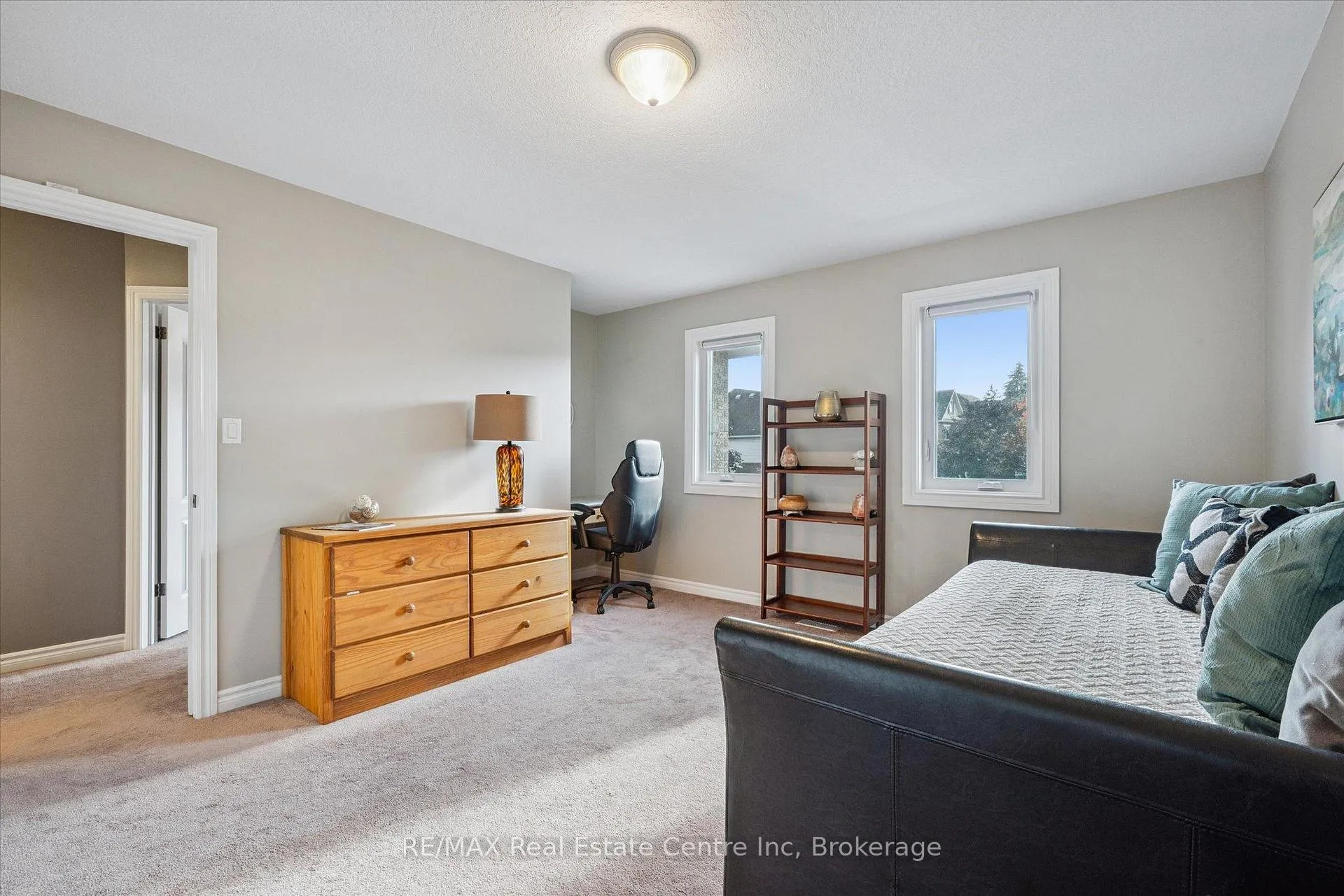 Photo 15 of 244 Carrington Drive, Guelph, Kortright West — HOMEH