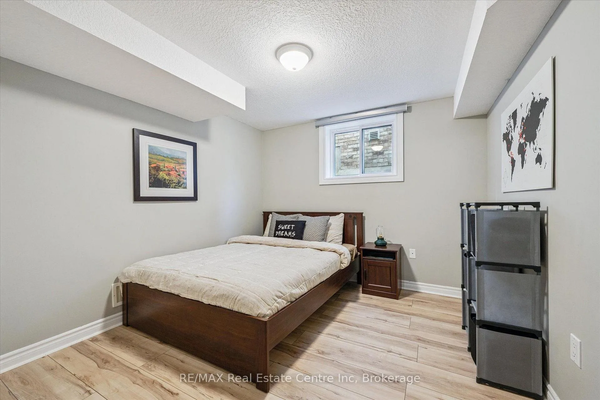 Photo 21 of 244 Carrington Drive, Guelph, Kortright West — HOMEH