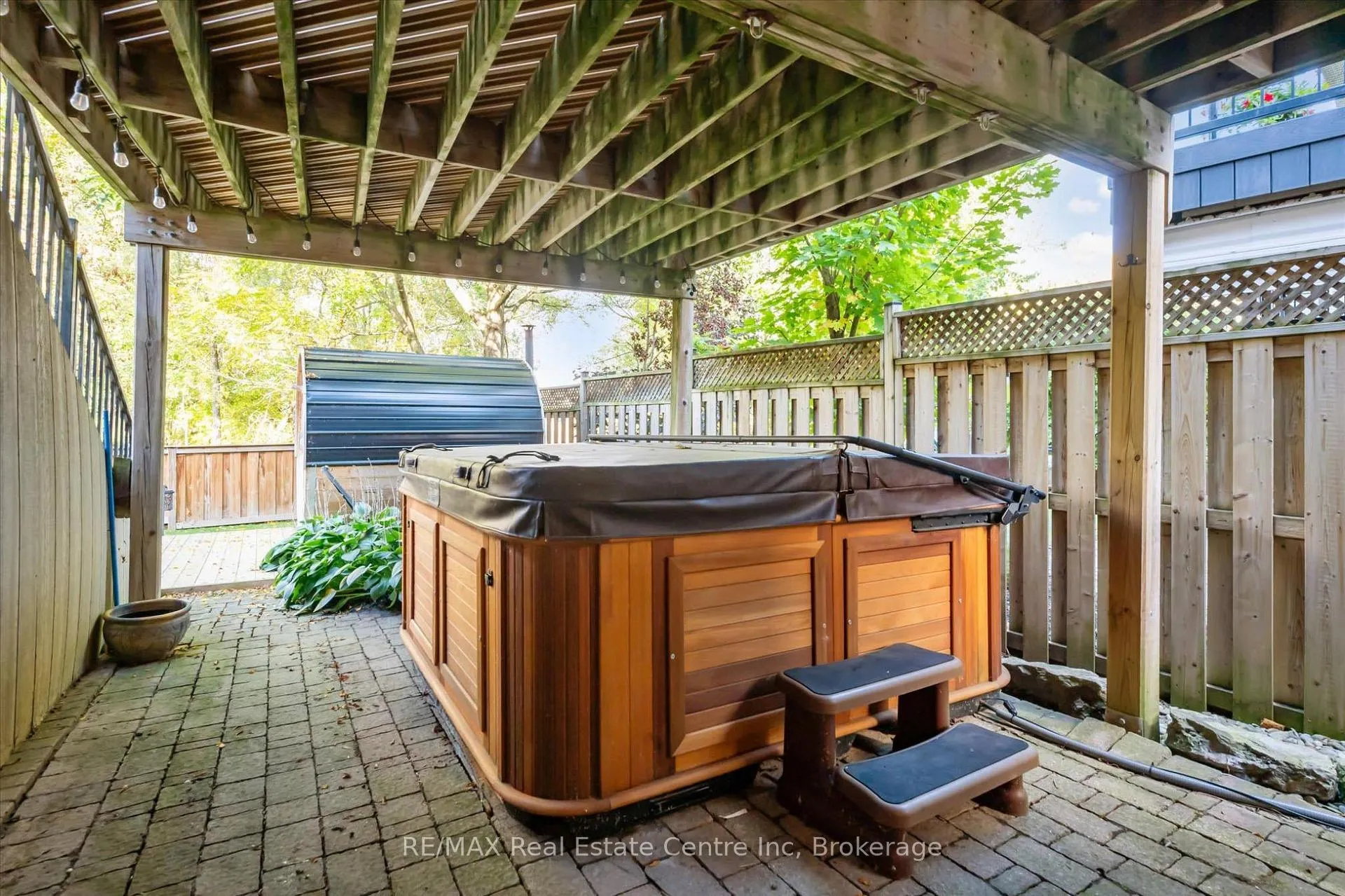 Photo 27 of 244 Carrington Drive, Guelph, Kortright West — HOMEH