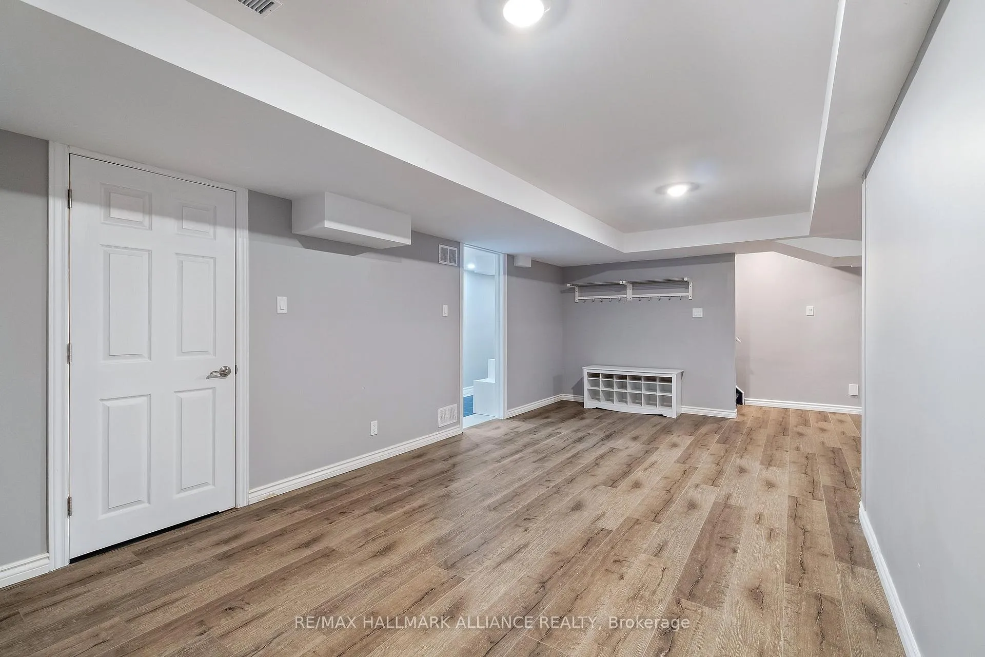 Photo 11 of 12 Hadfield Circle, Brampton, Sandringham-Wellington — HOMEH
