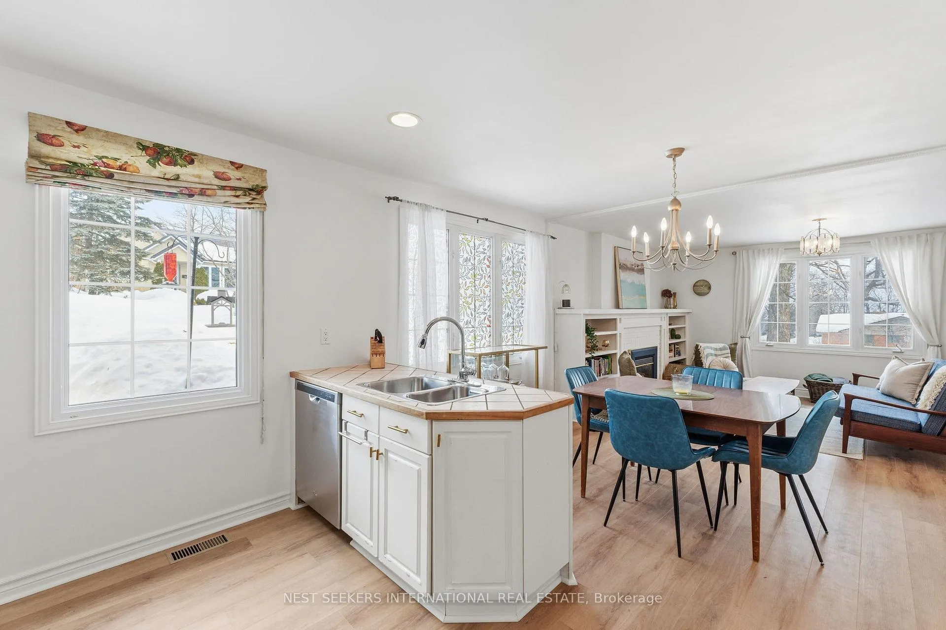 Photo 9 of 155 Matchedash Street, Orillia — HOMEH
